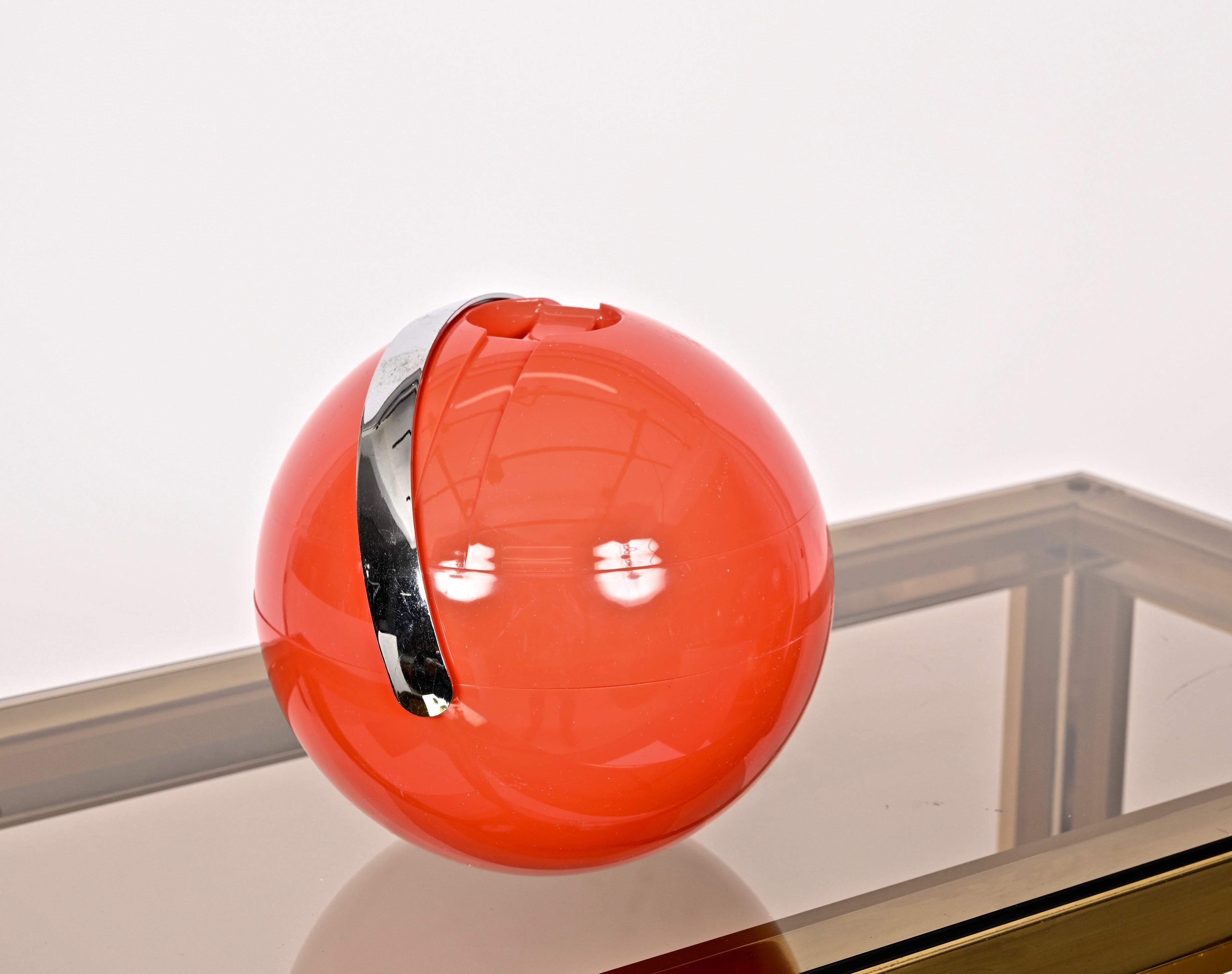 Guzzini Midcentury Orange Plastic Ball-Shaped Italian Ice Bucket, 1970s 'New' For Sale 8