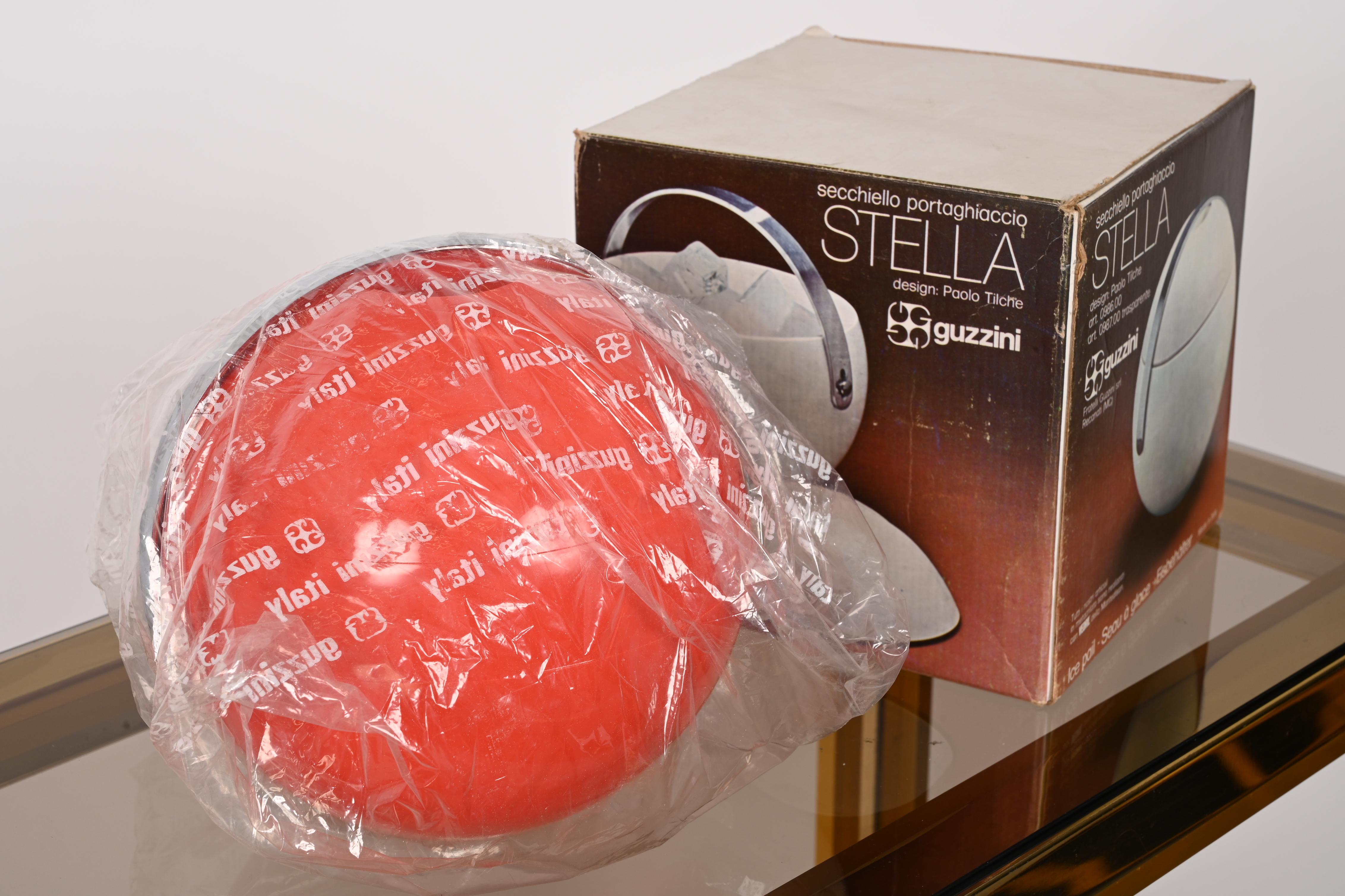 Seau à glace italien en plastique orange en forme de Ball and Ball de Guzzini du milieu du siècle dernier, 1970 'New' en vente 1