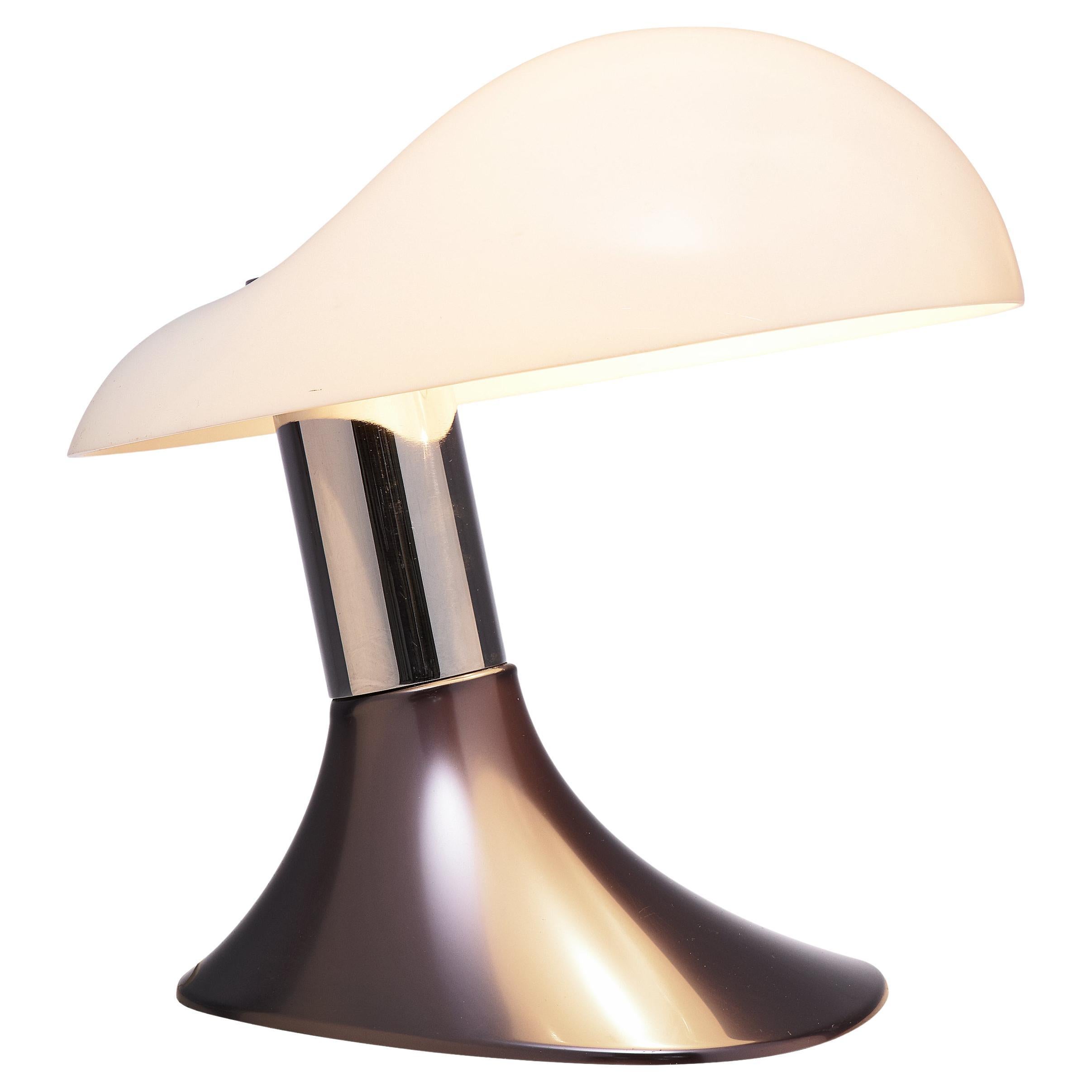 Guzzini Postmodern Italian Cobra Table Lamp