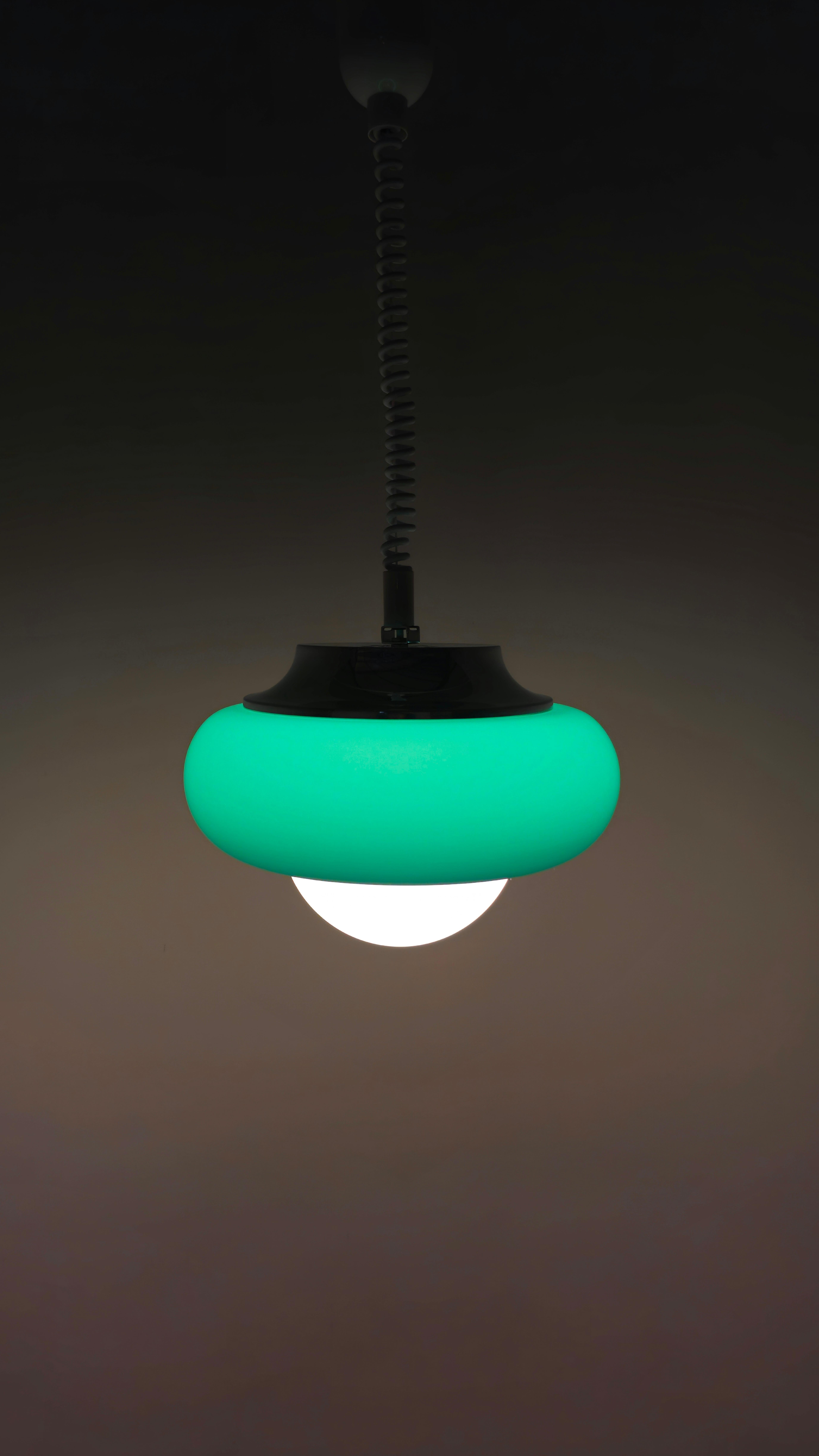 Verre Guzzini Rare lampe à suspension verte en vente