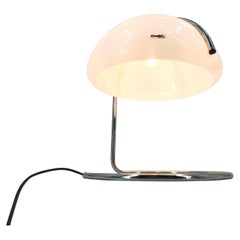 Guzzini Shell table lamp by Luigi Massoni & Lucian Bottura, 1960s