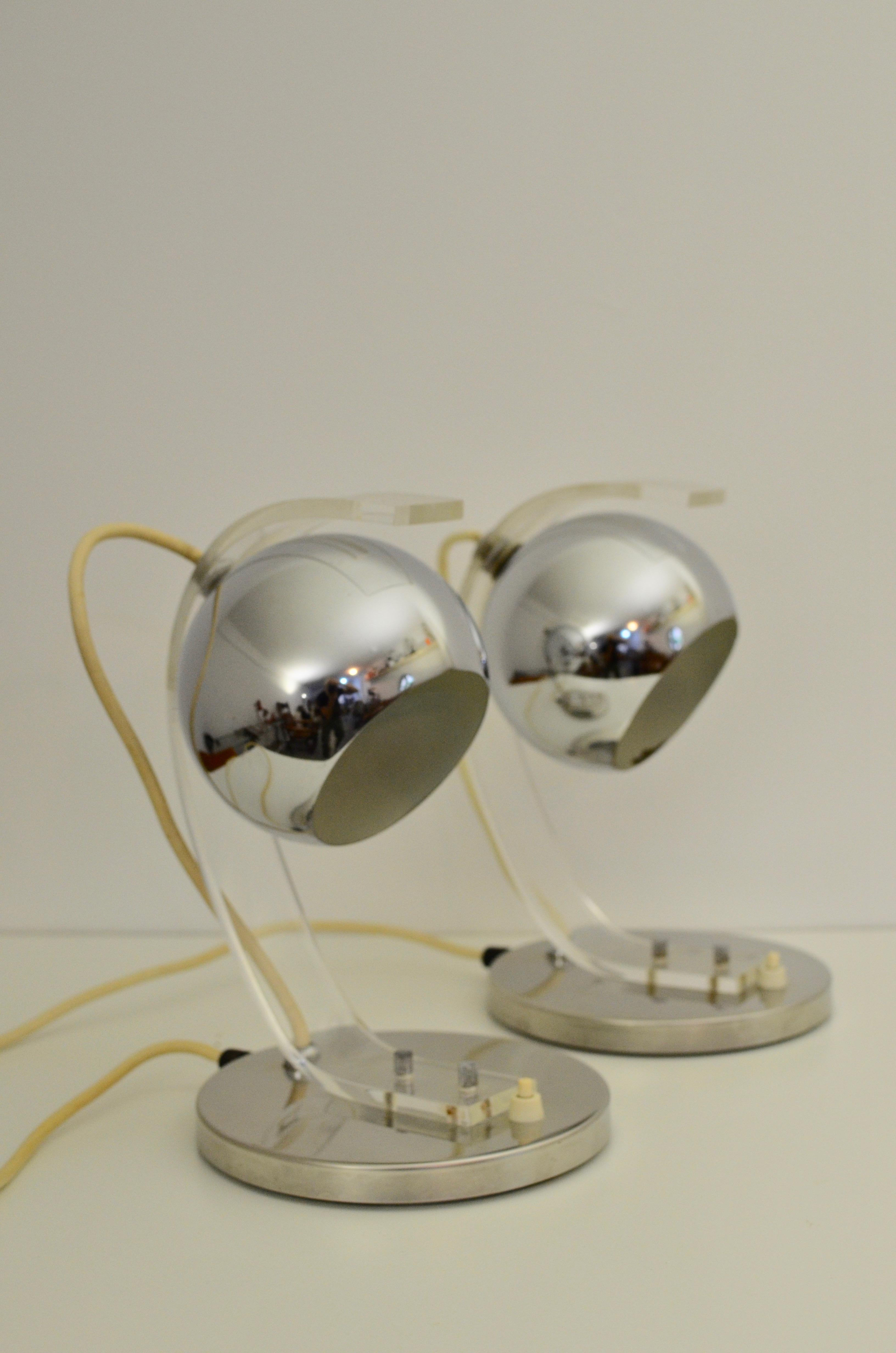 Slovenian Guzzini Space Age Table Lamp, 1970s Pair For Sale