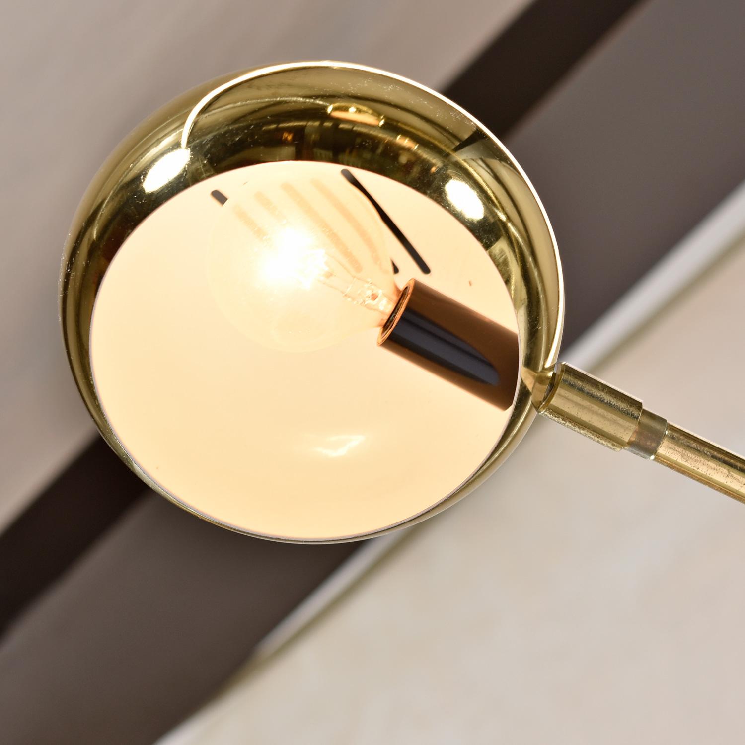 Lampada ad arco moderna a cinque teste in ottone con base in marmo, stile Guzzini anni '80 in vendita 2