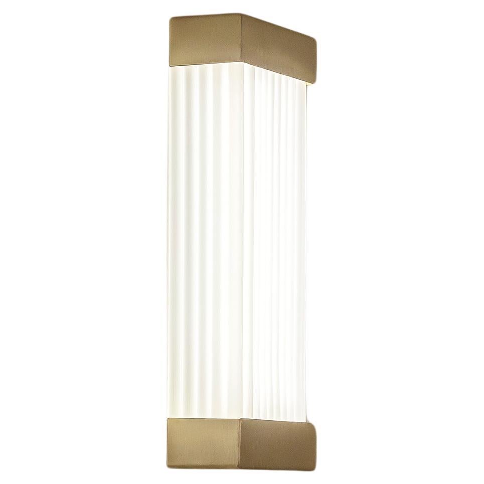 GV400 Wall Lamp in Satin Brass with a Ribbed Blown Glass Diffuser by Daluce