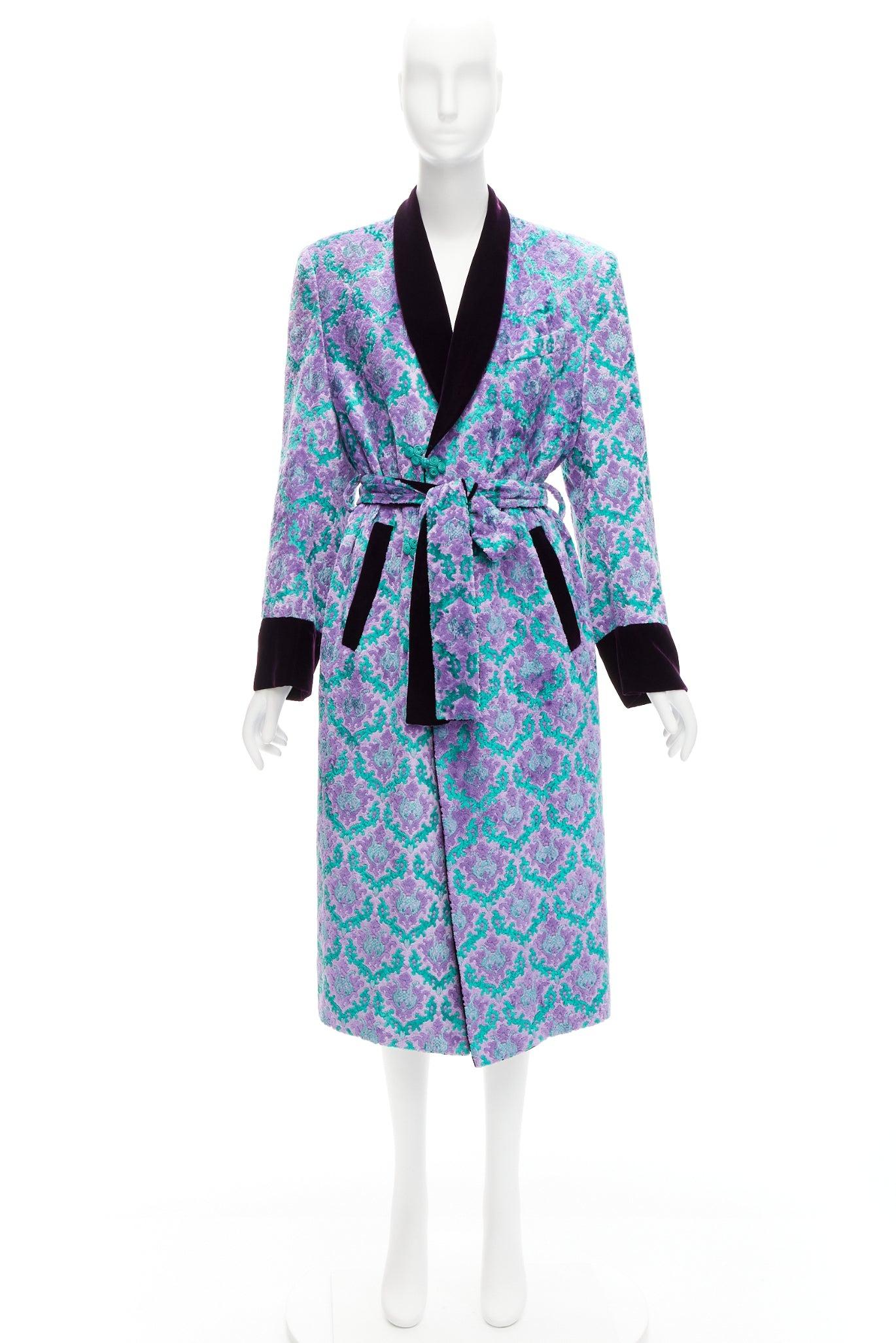 G.V.G.V. purple green tapestry jacquard dark velvet belted robe coat FR38 M For Sale 5