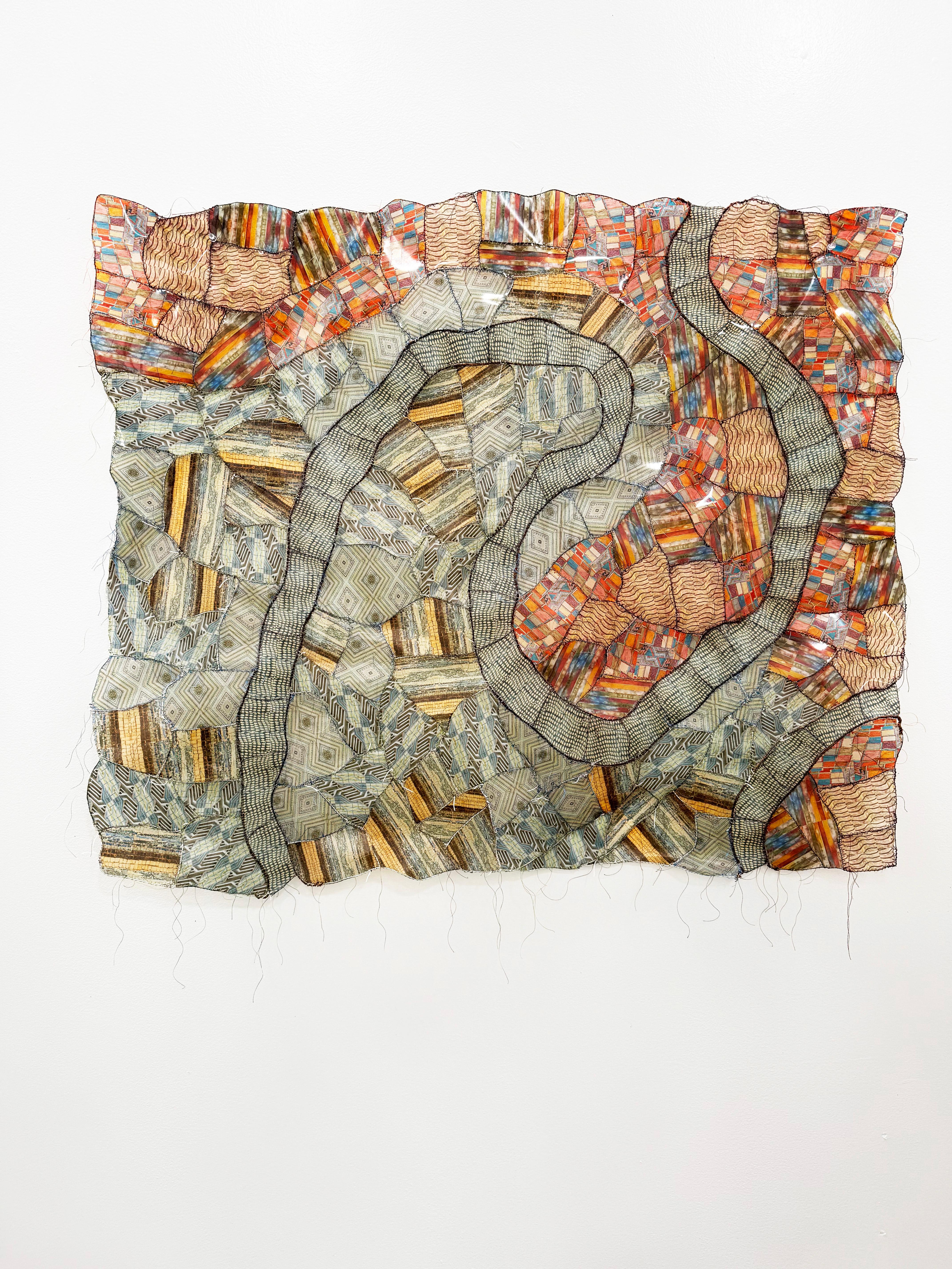 Abstract Sculpture Gwen Samuels - Above it All - Sculpture murale abstraite en fil de fer