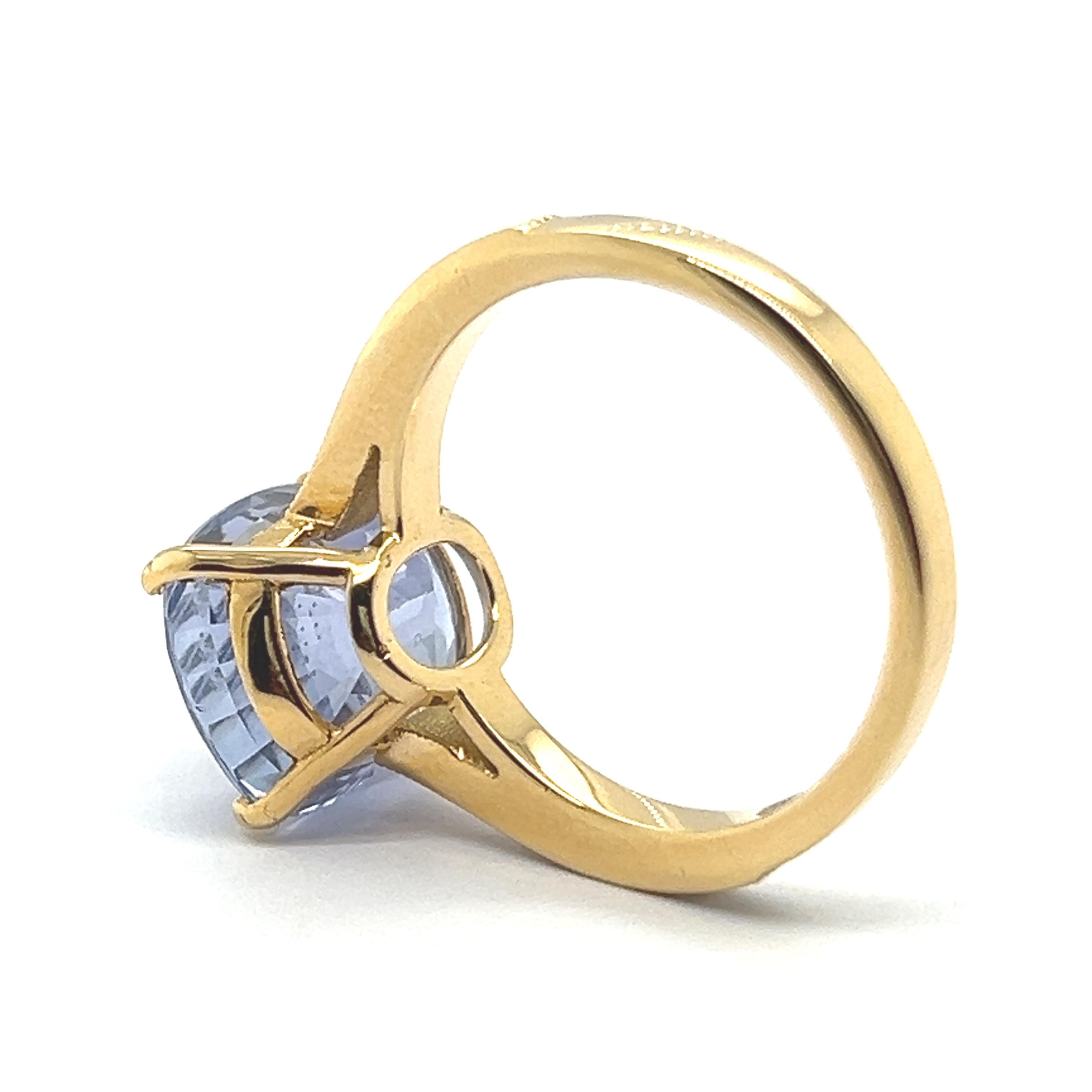 Bague cocktail en or jaune 18 carats, saphir bleu NTE certifié GWL et diamants en vente 6