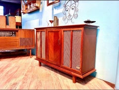 Mid-Century Modern Stereo Console Record Player bar platinum lk pearsall