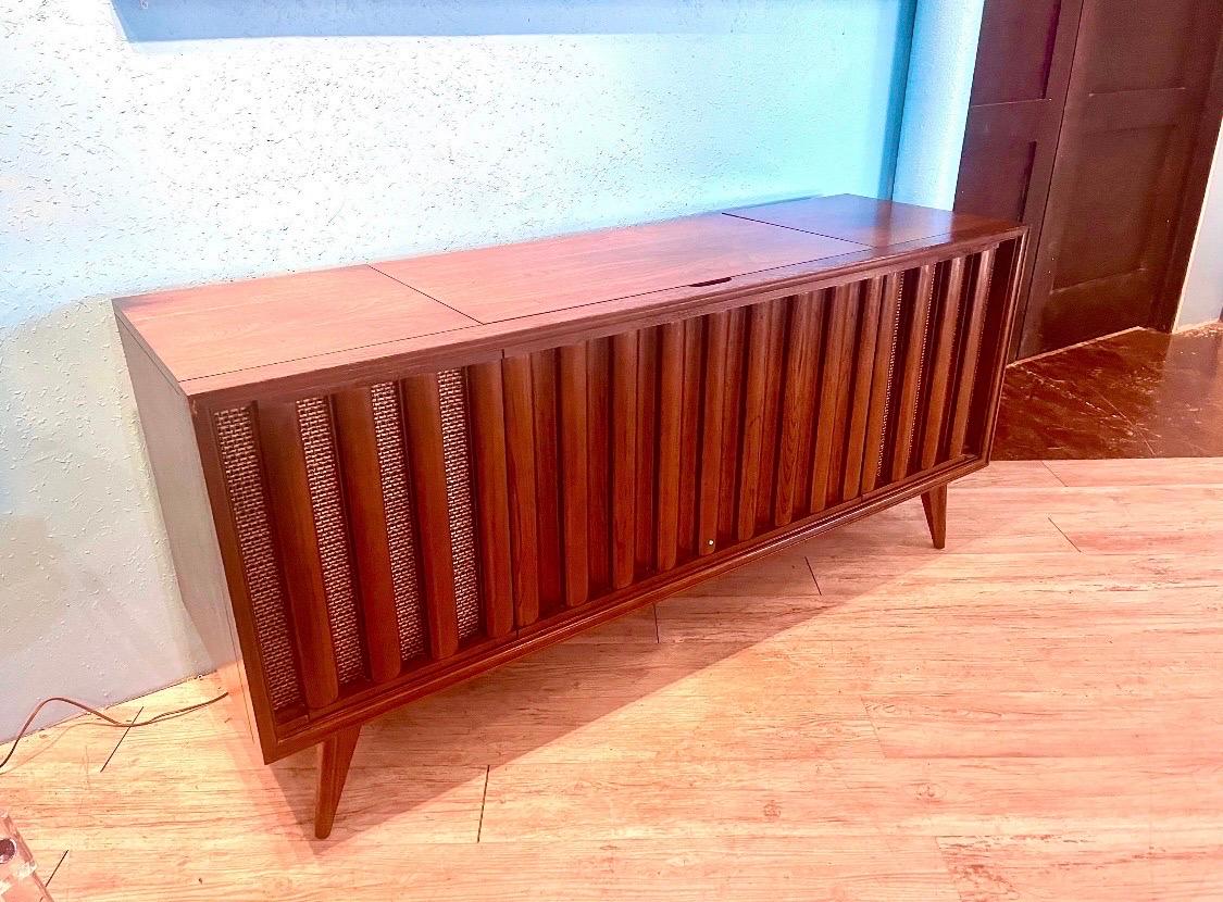 1969 zenith console stereo