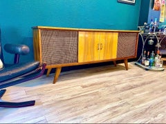 GWS226 Mid-Century Modern Stereo Console Cabinet Record Player Refurbished