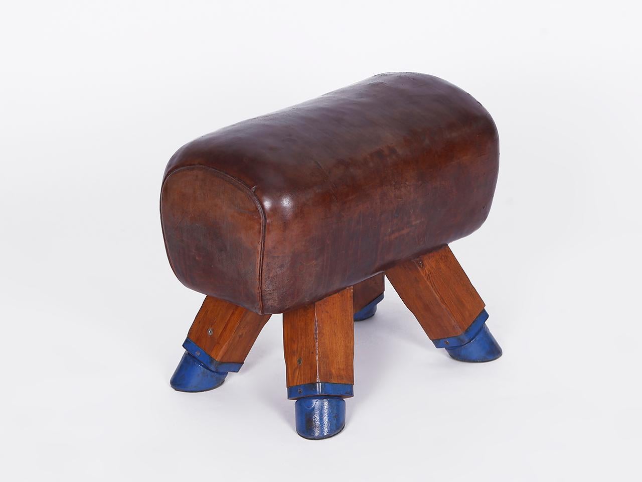 Gymnastic Vintage Czech Leather Gym Stool Bench Pommel Horse, 1930s In Good Condition For Sale In Wien, AT
