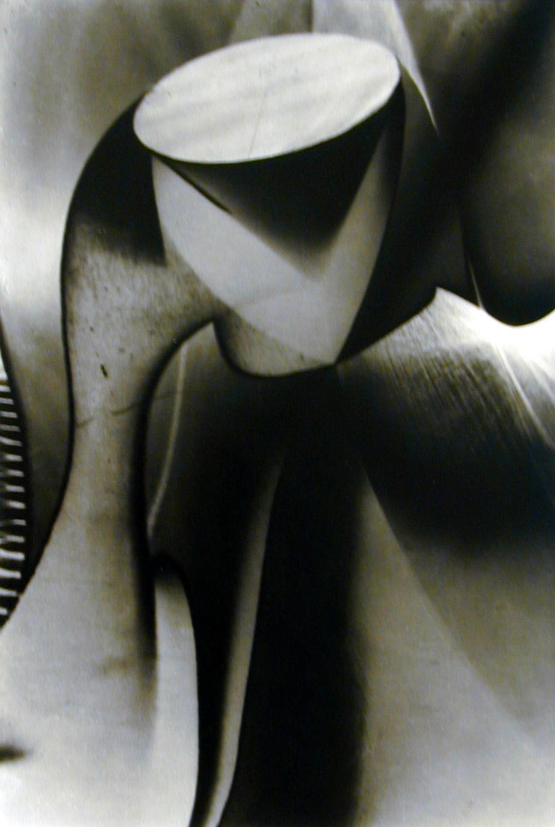 Gyorgy Kepes Black and White Photograph - Fluid Patterns