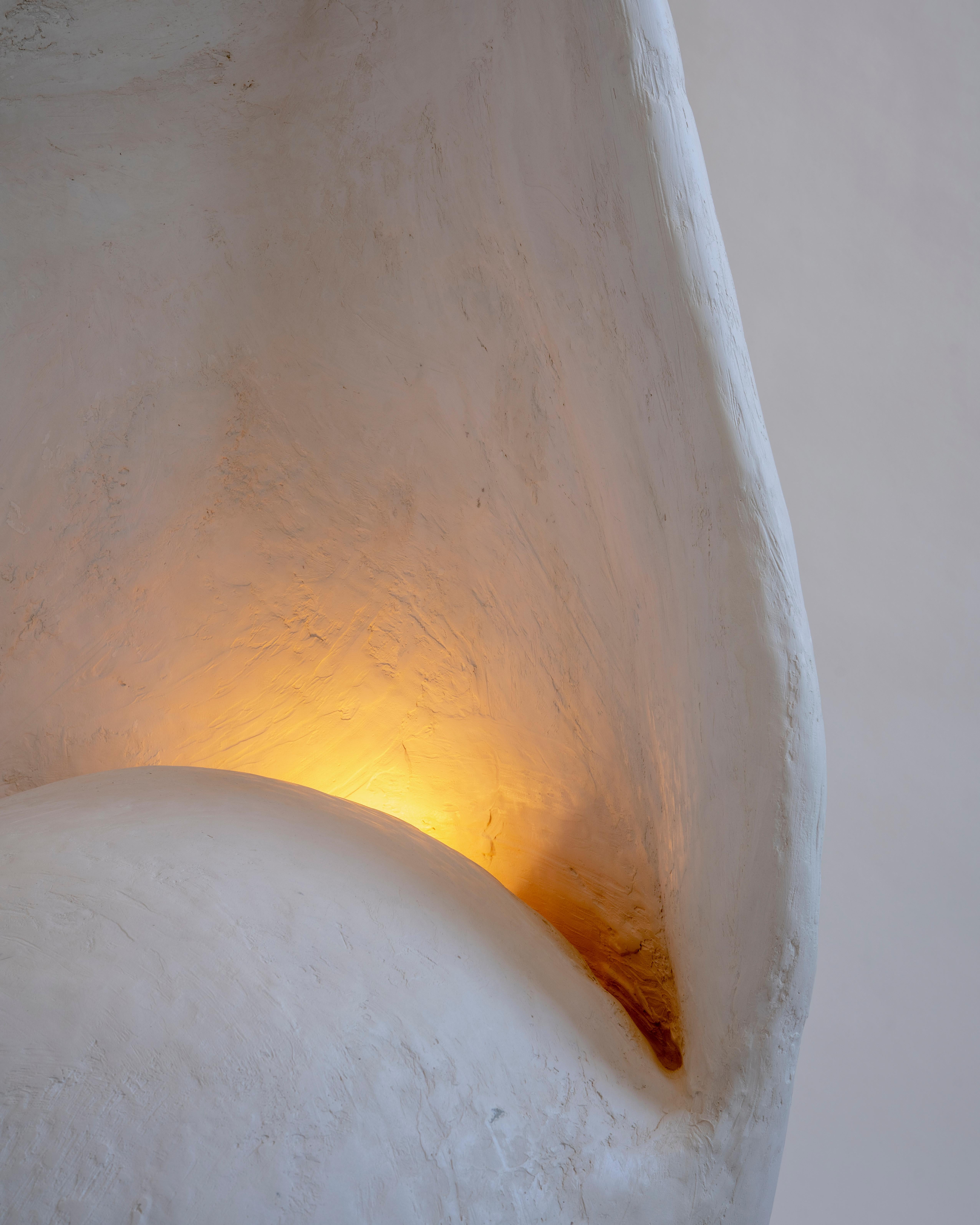 Gypsum Floor Lamp by Mike Ruiz-Serra In New Condition For Sale In Geneve, CH