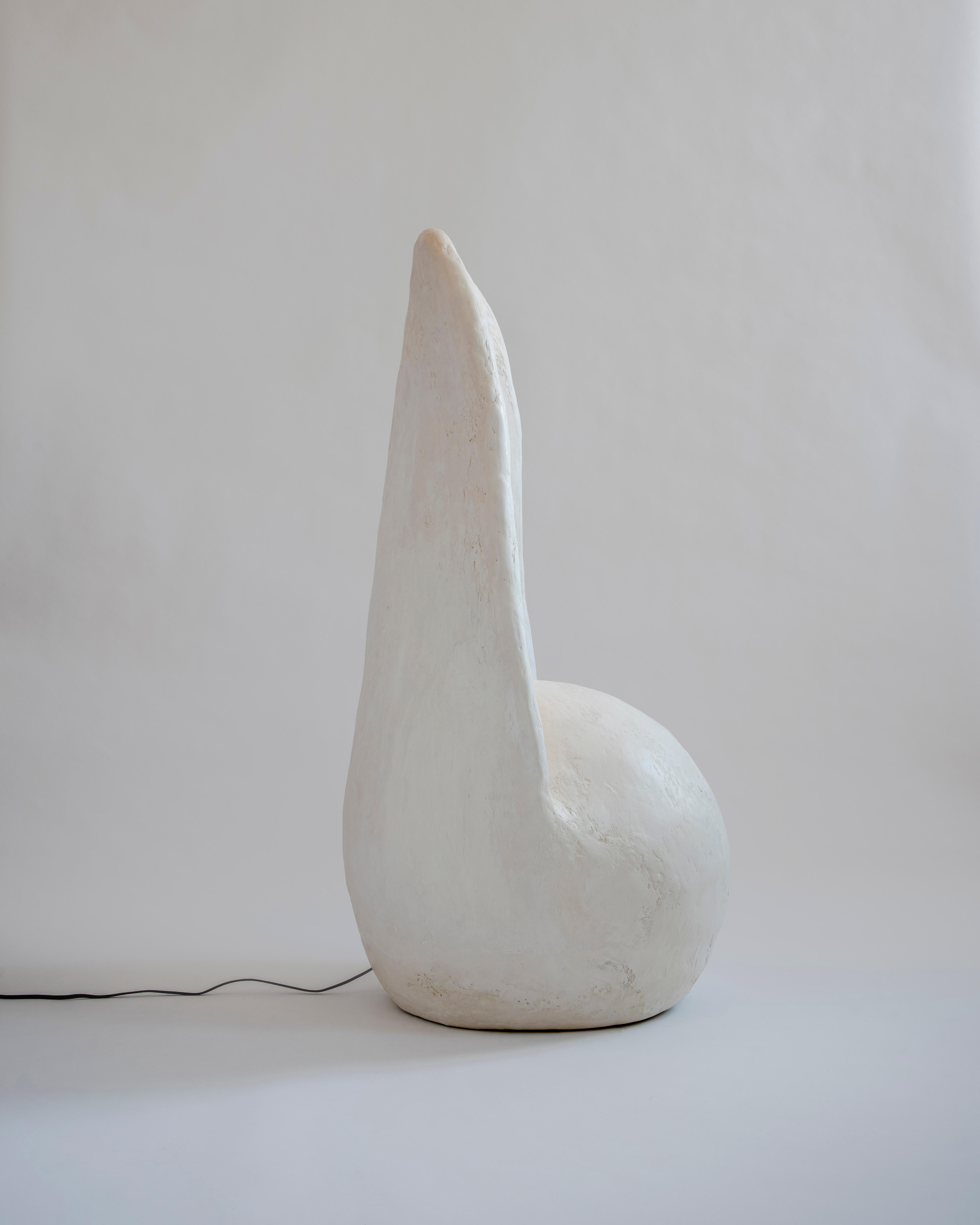 Autre Lampadaire Contemporary en Gypse White, Handcraft by Mike Ruiz Serra en vente