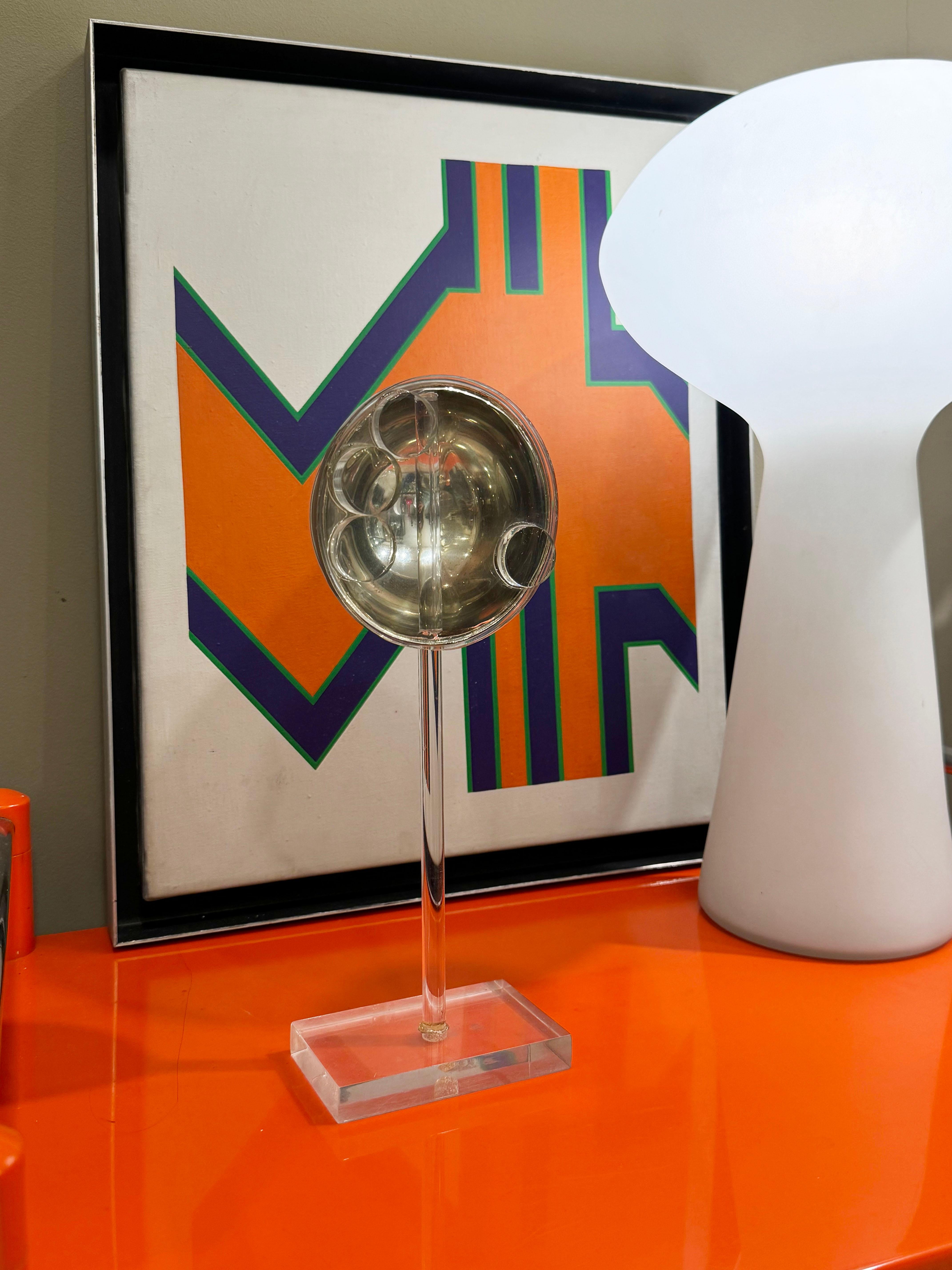 Mid-Century Modern Gyula Kosice Acrylic Sculpture For Sale