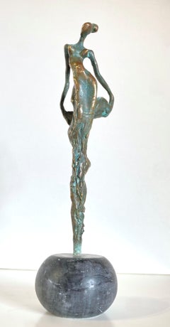 Ballerina - Scultura in bronzo patinato su marmo grigio di Gyunay Aliev