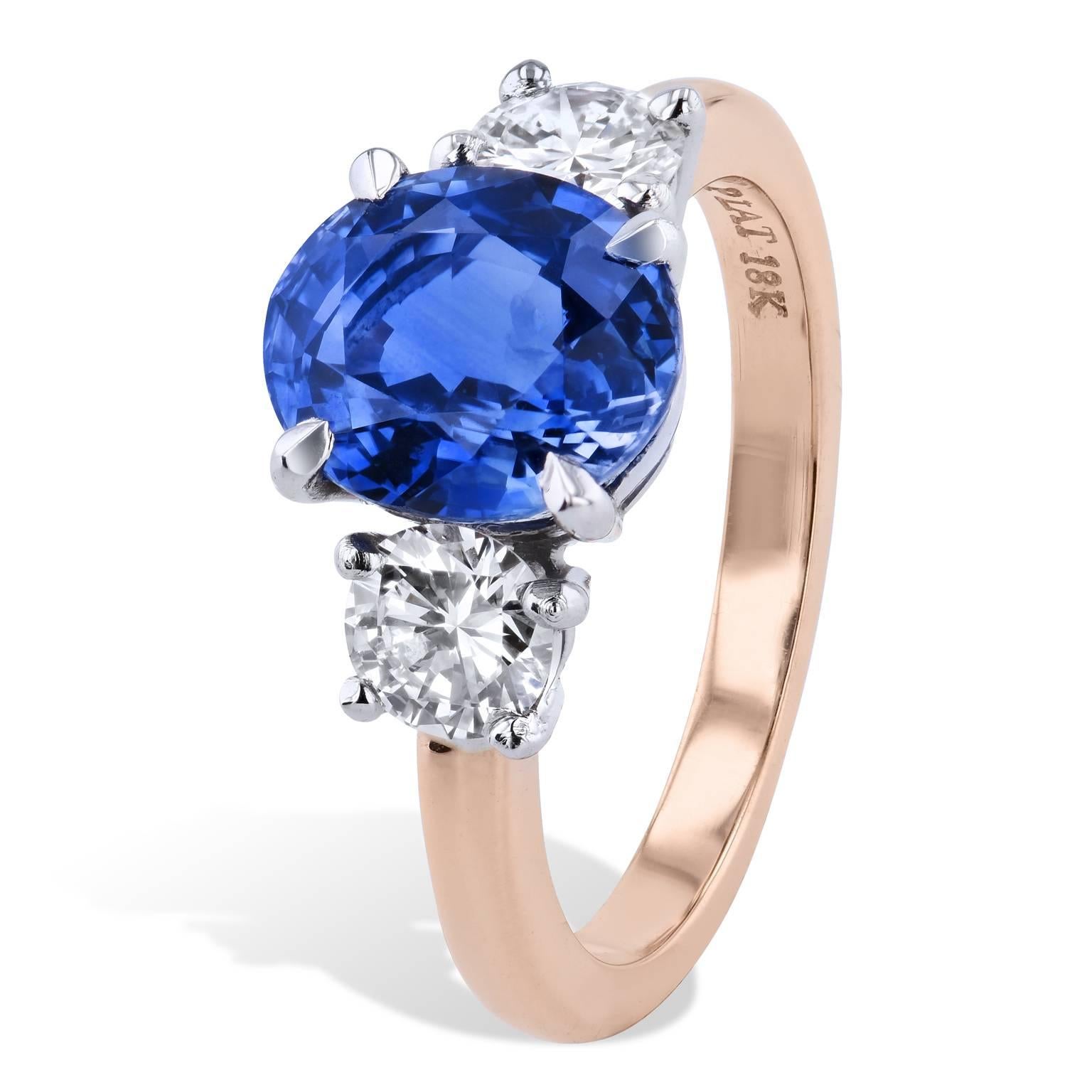 Oval Cut GIA Certified 2.80 Carat Ceylon Blue Sapphire & Diamond 18 karat Rose Gold Ring
