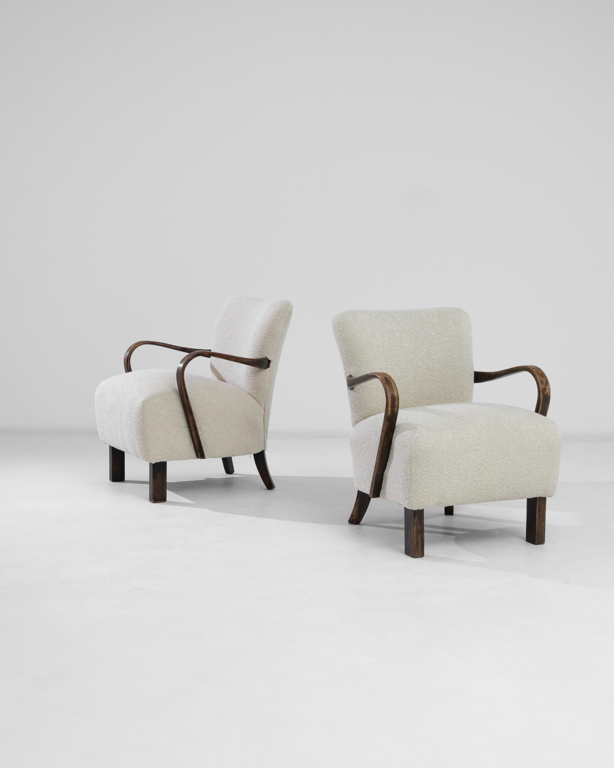 Mid-20th Century H-237 Art Deco Cocktail Chairs by J. Halabala