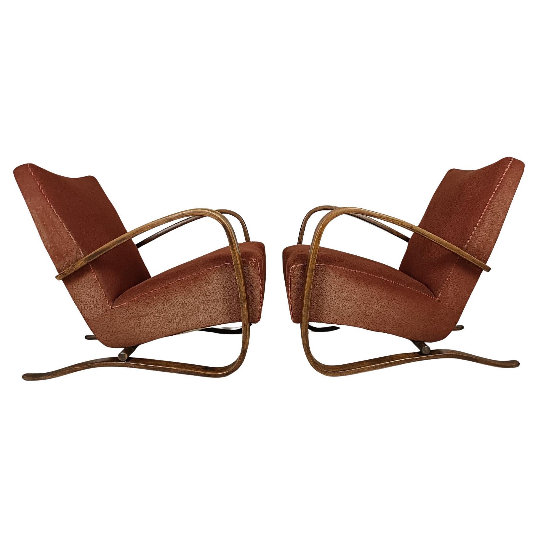H. H. 69 Poltrone di Jindřich Halabala, anni '30, set di due