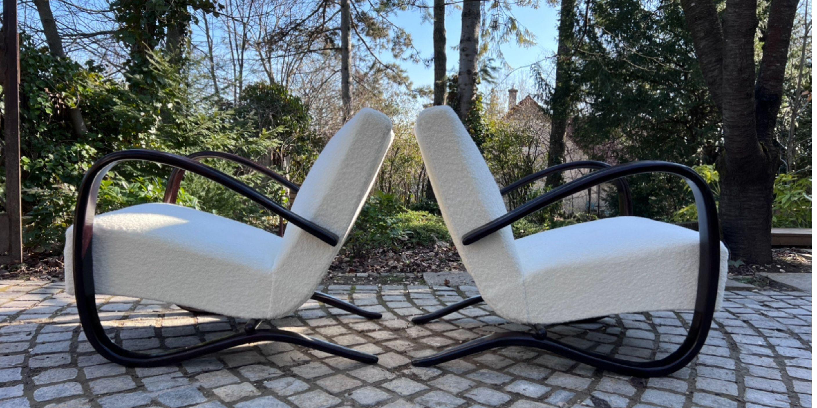 H-269 Jindrich Halabala Lounge Chairs in Bouclé 1