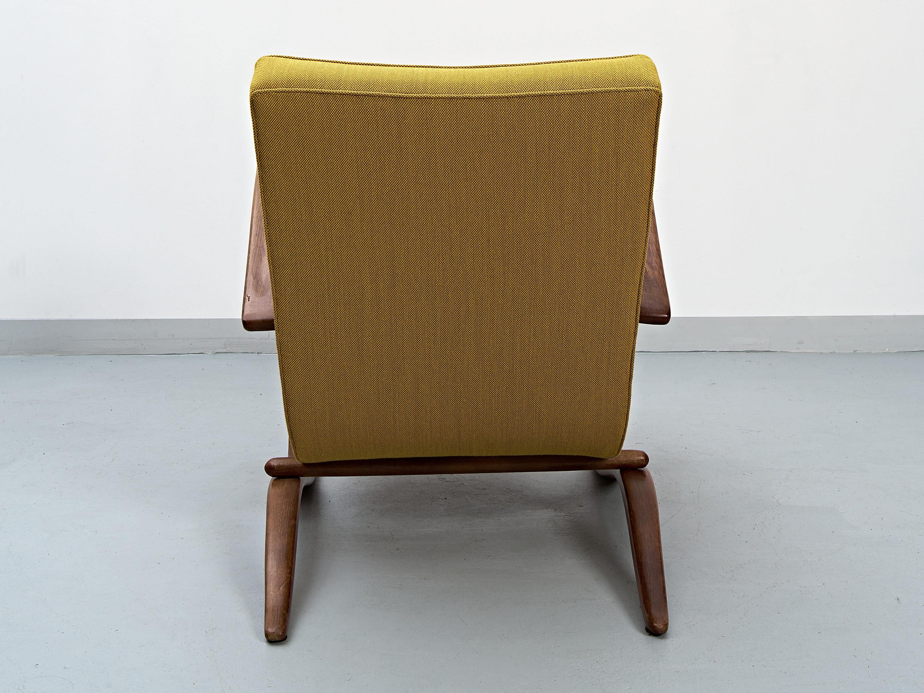 Mid-20th Century H-269 Lounge Chair by Jindrich Halabala, 1940s For Sale