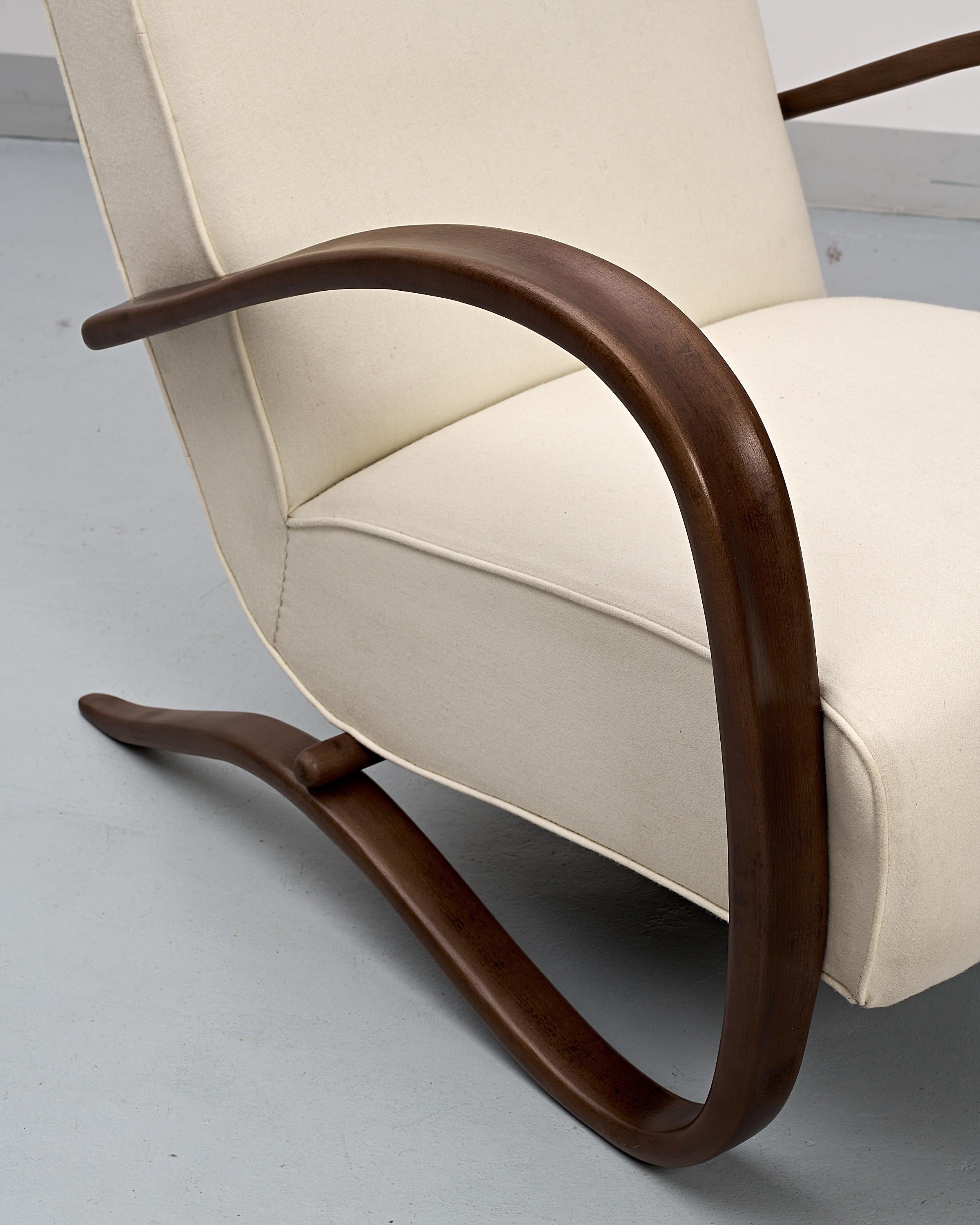 Mid-20th Century H-269 Lounge Chair by Jindrich Halabala, 1940s For Sale