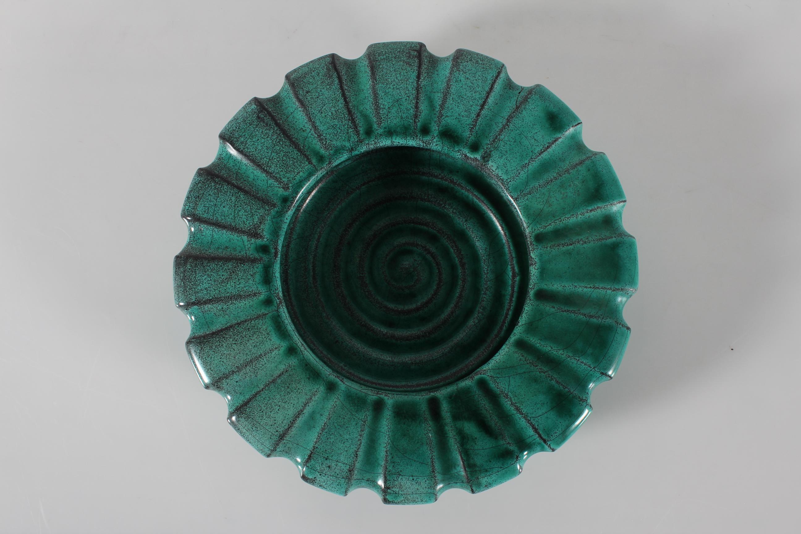 H. A. Kähler Art Deco Ceramic Bowl with Turquoise Glaze Svend Hammershøi, 1930s In Good Condition In Aarhus C, DK