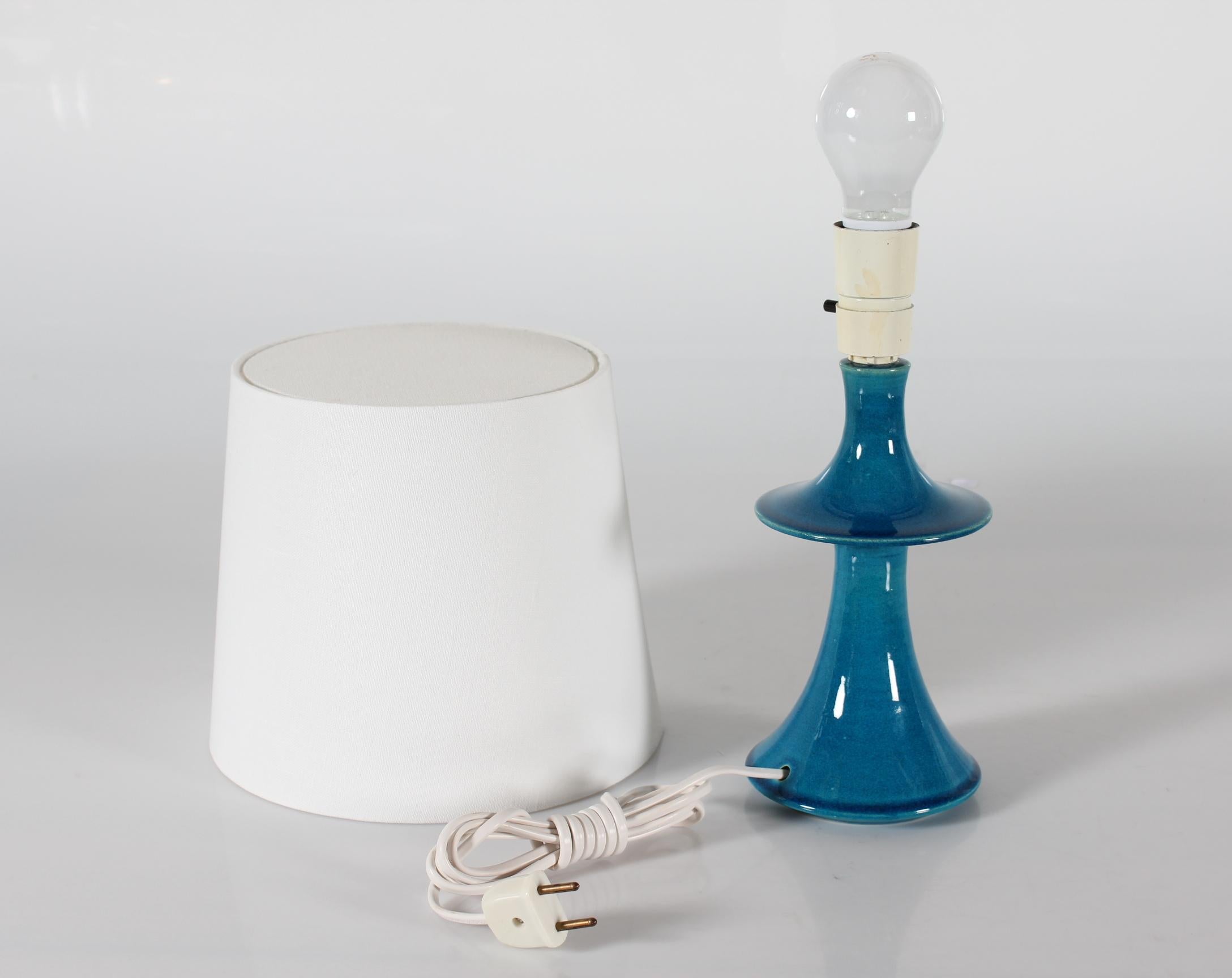 H. A. Kähler Sculptural Table Lamp by Poul Erik Eliasen Turquoise Blue 1970s In Good Condition In Aarhus C, DK