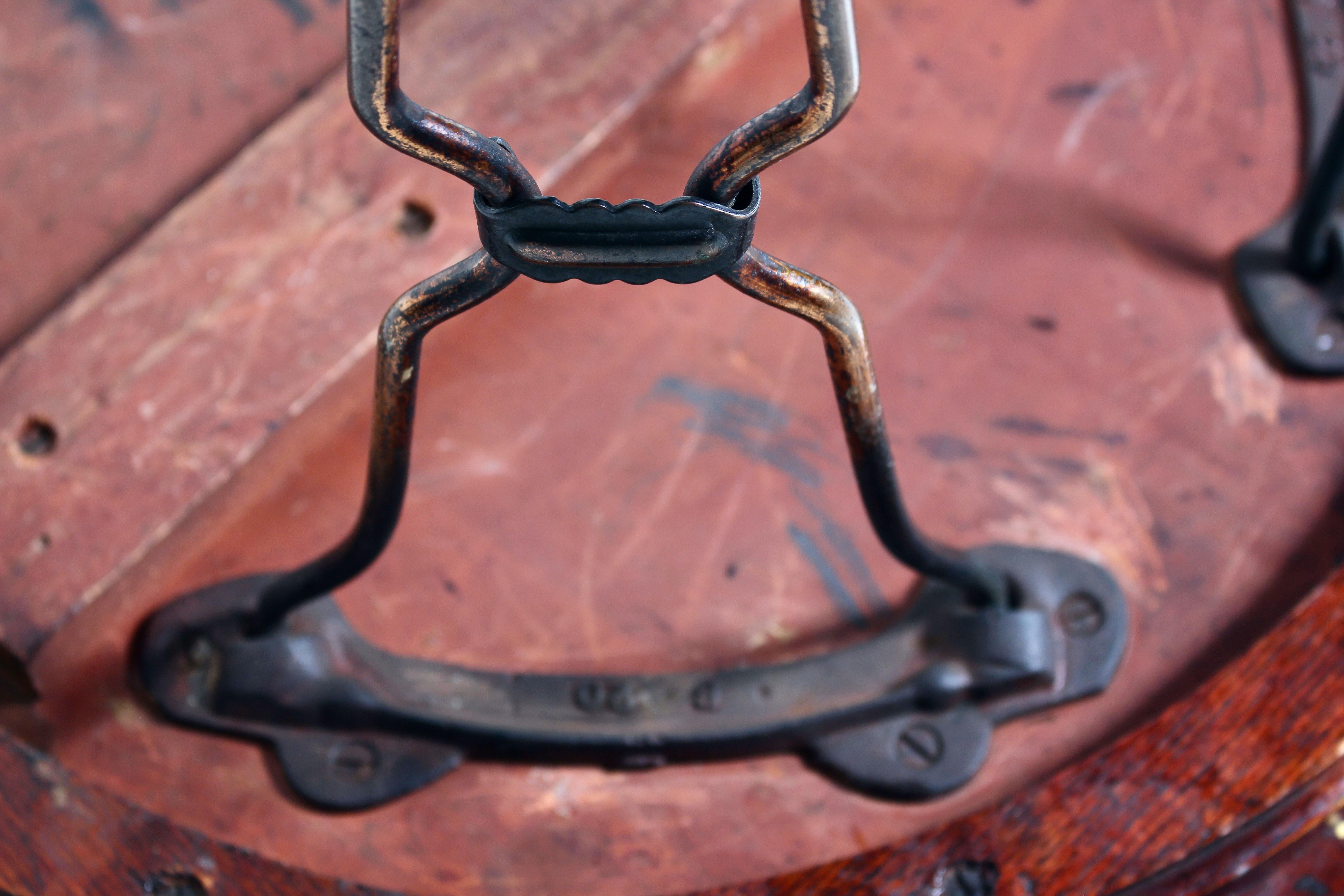 H. Andrews Oak & Twisted Wire Japan Finish Ice Cream Parlor Cafe Table, C. 1900 For Sale 9