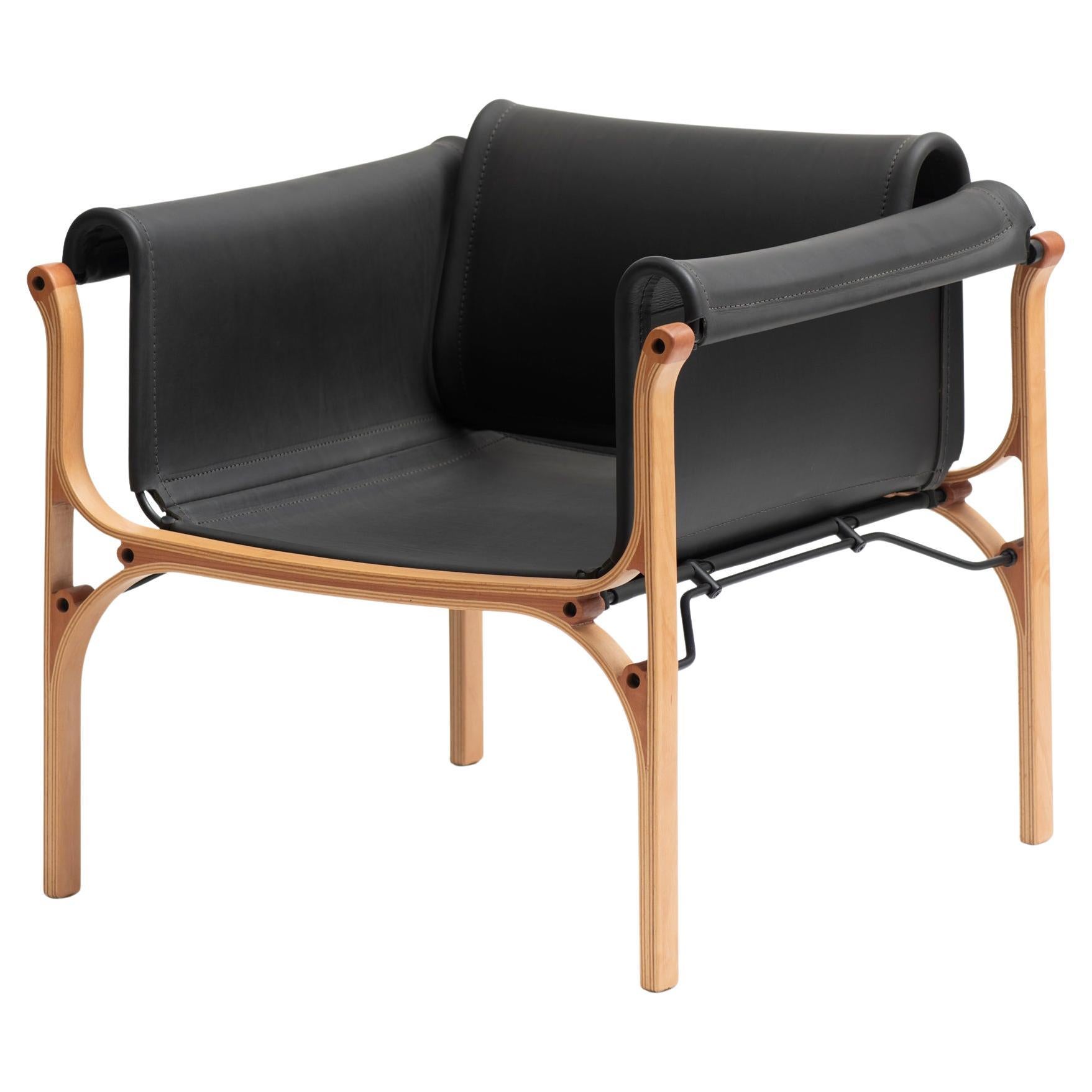 Poltrona H di Cristian Valdes 1977, legno laminato e pelle, Wood