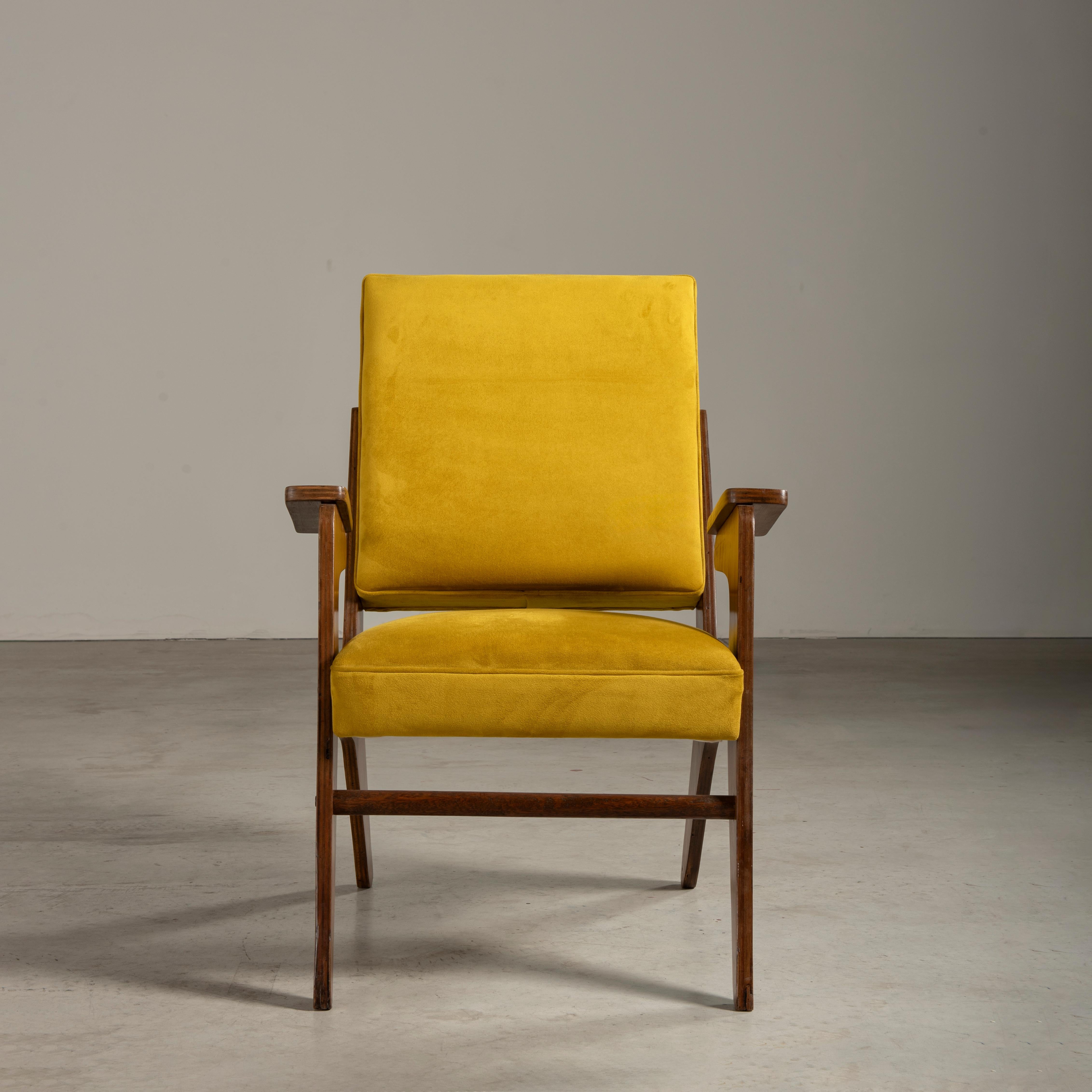'H' Armchair, by Zanine Caldas, Brazilian Mid-Century Modern Design For Sale 6