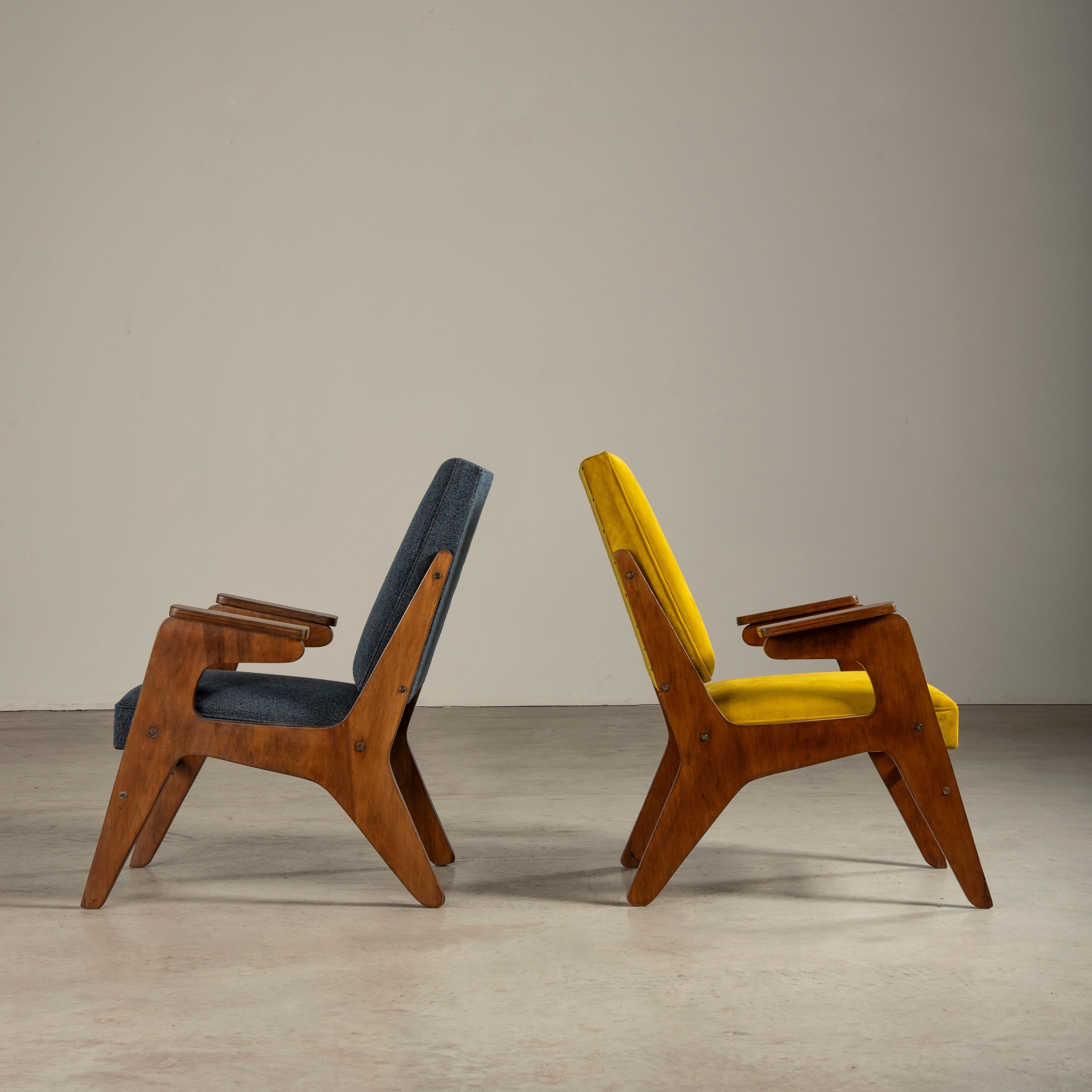 20th Century 'H' Armchair, by Zanine Caldas, Brazilian Mid-Century Modern Design For Sale