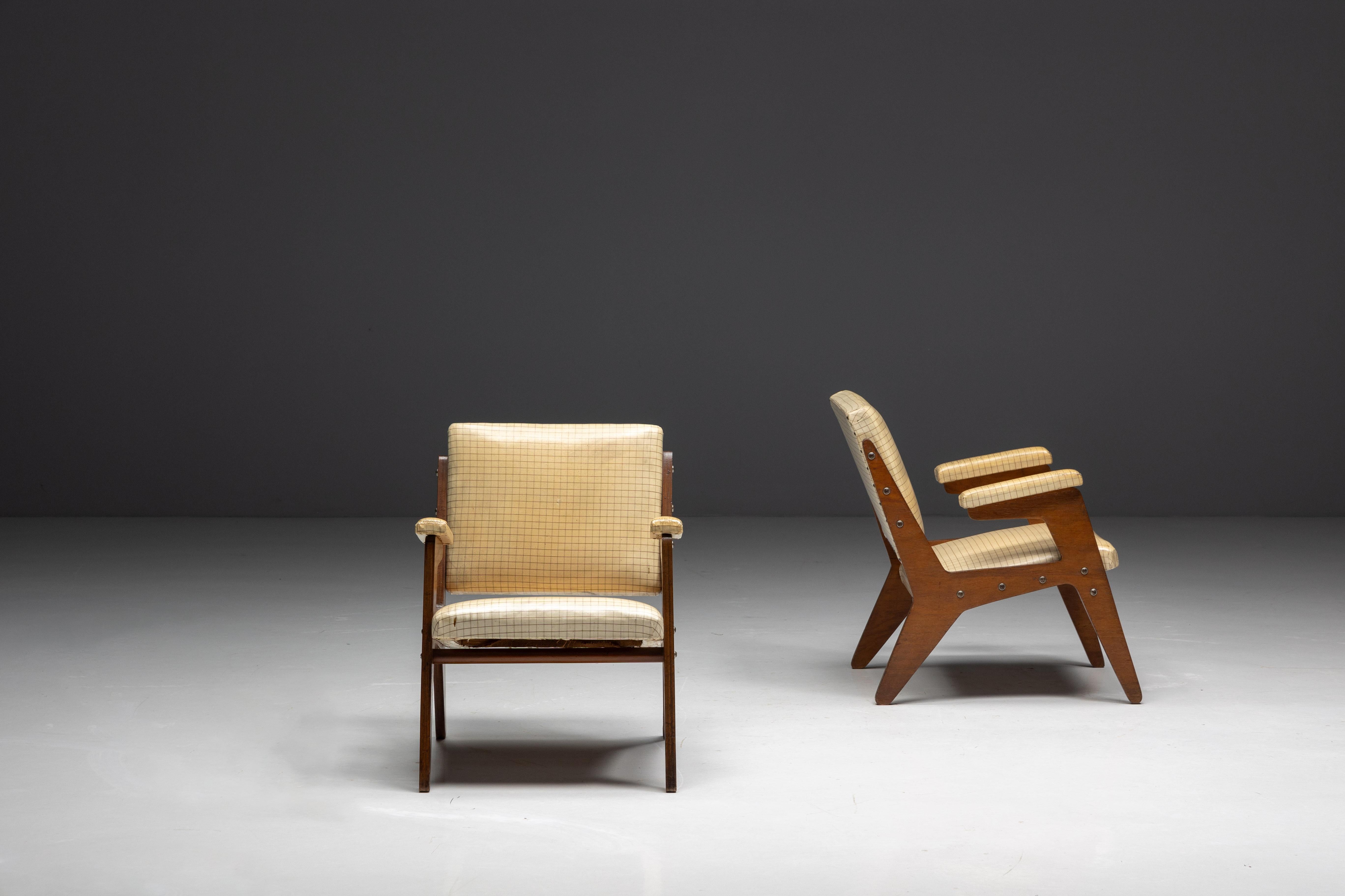 'H' Armchairs by José Zanine Caldas, Brazil, 1950s In Excellent Condition For Sale In Antwerp, BE