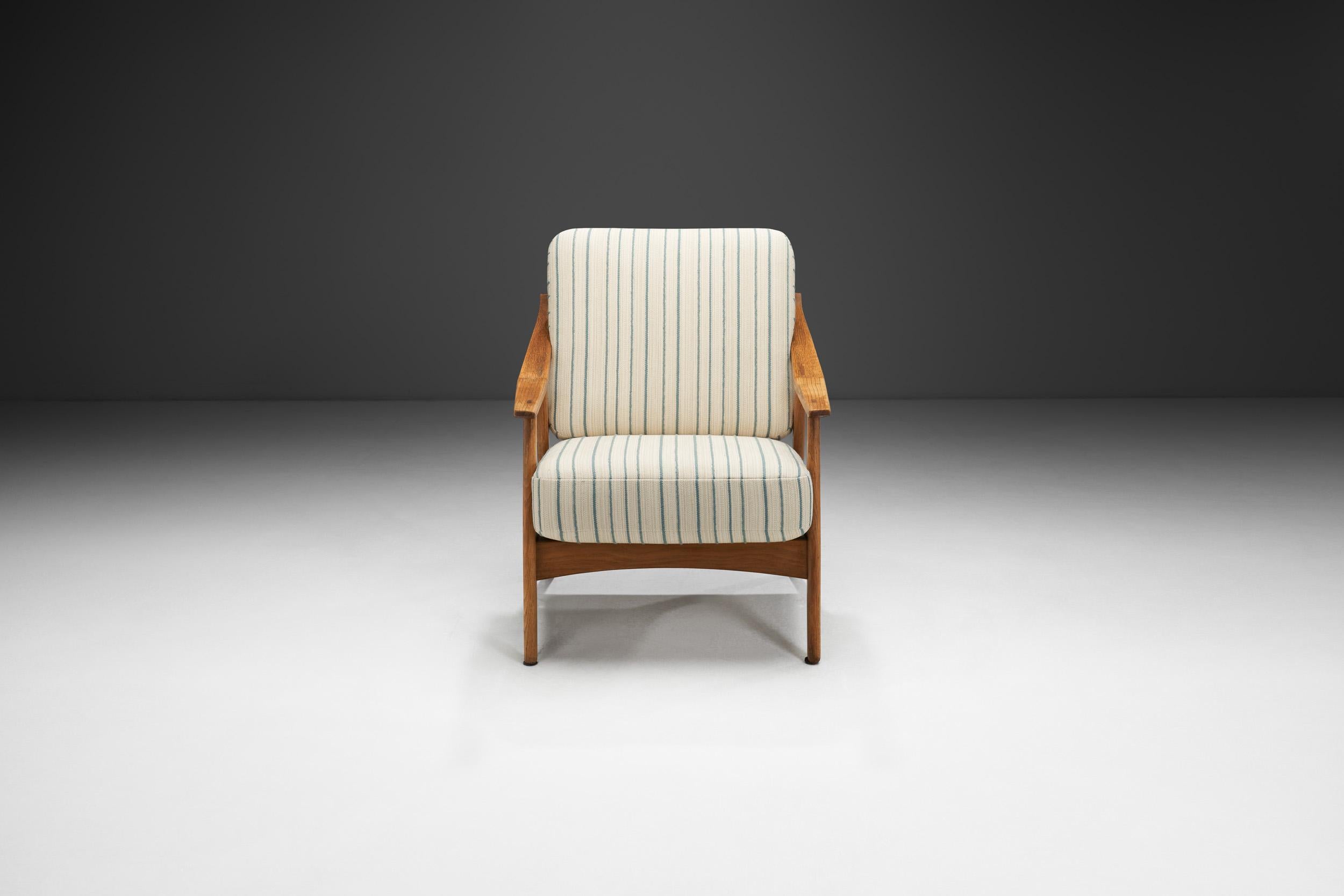 Scandinavian Modern H. Brockmann Petersen Armchair for Komfort, Denmark 1960s For Sale