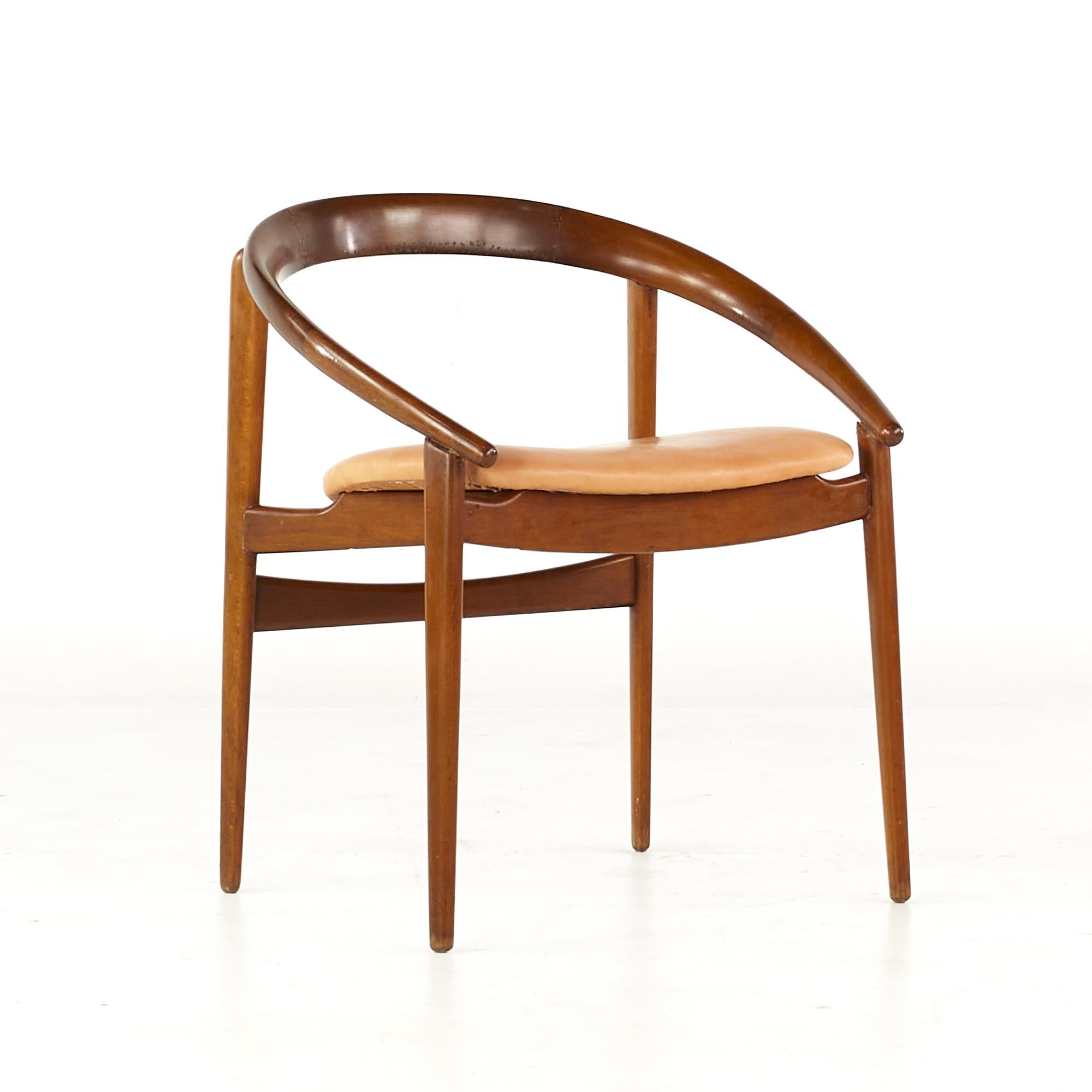 Danish H Brockmann Petersen for Louis G Thiersen MCM Teak Horseshoe Chairs, Pair For Sale