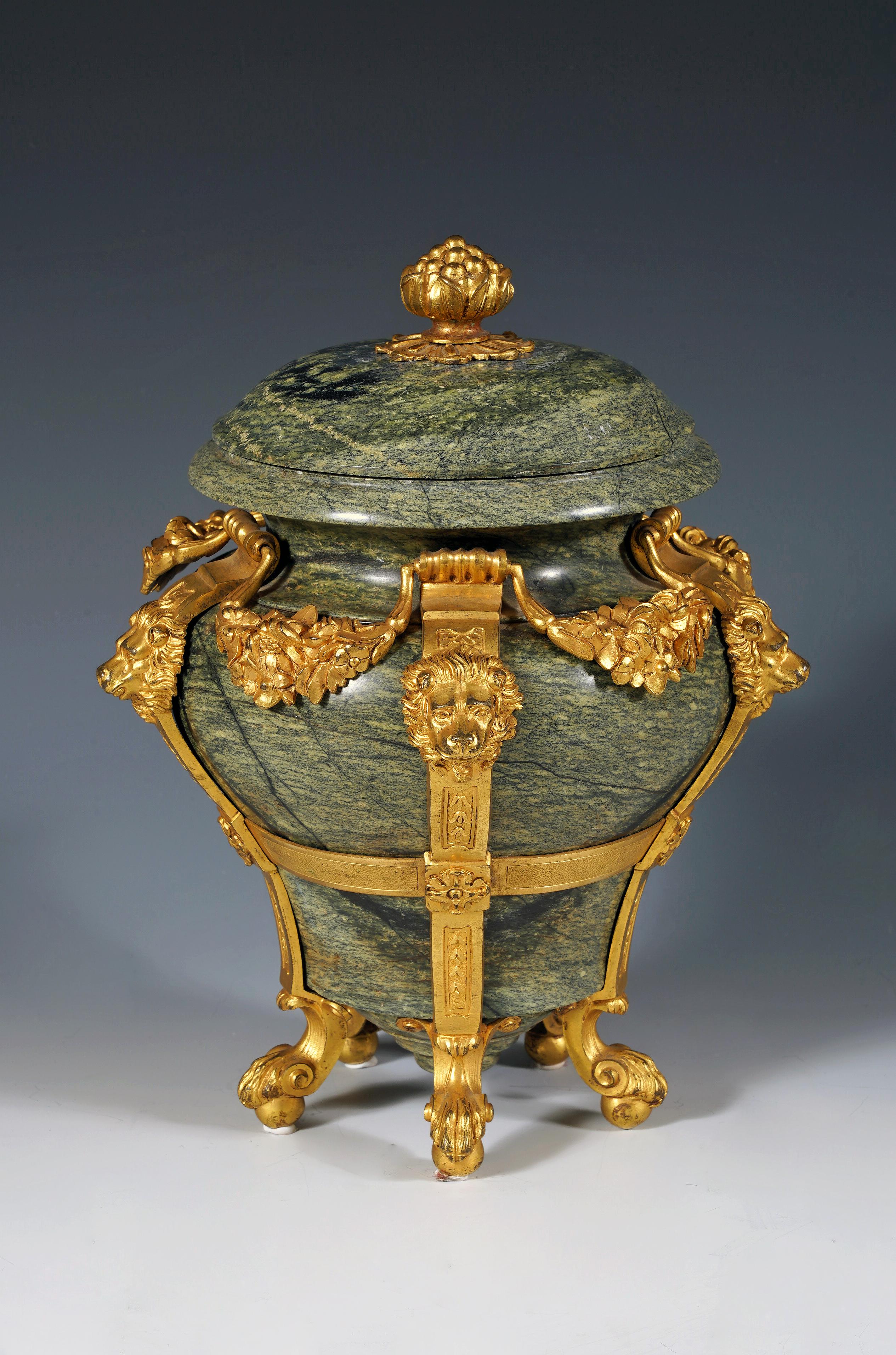 Gilt H. Dasson, Pair of covered Vases « with Lions », France, Circa 1880 For Sale