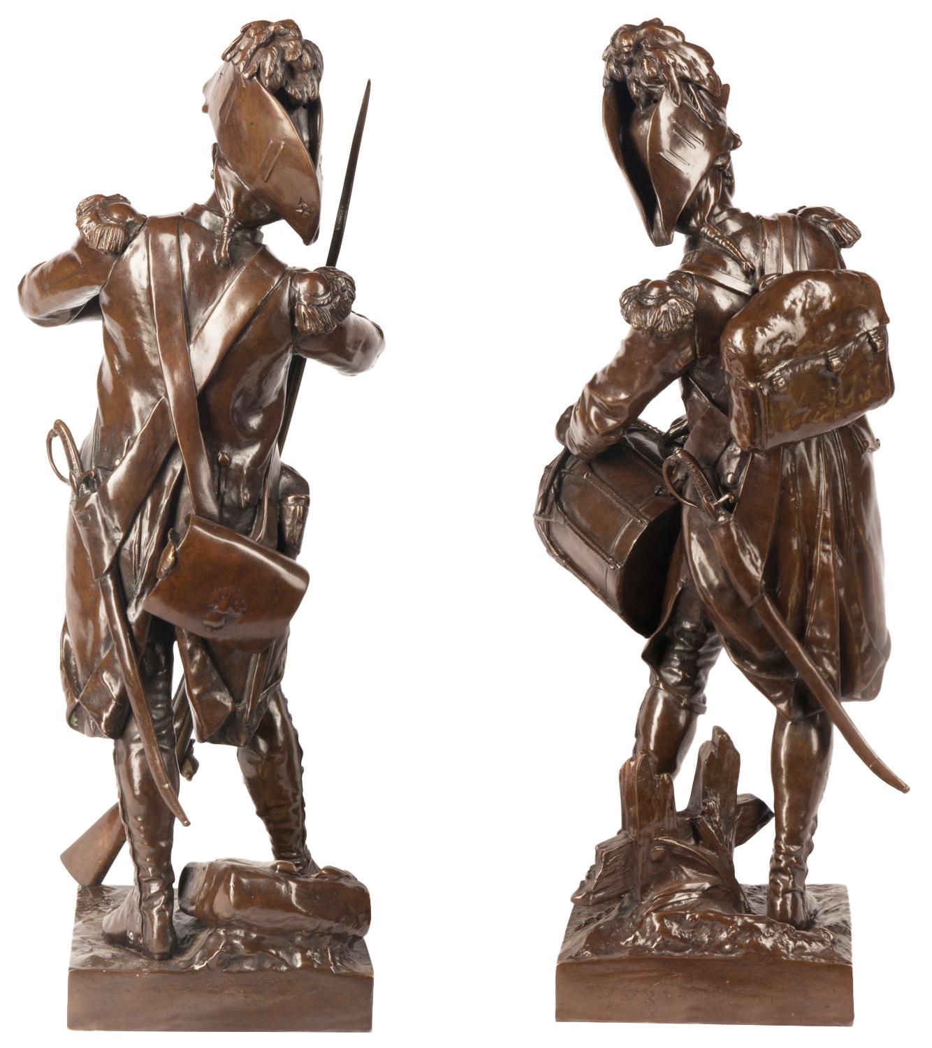 Bronzo H. Dumaige Coppia di soldati francesi in bronzo del XIX secolo in vendita