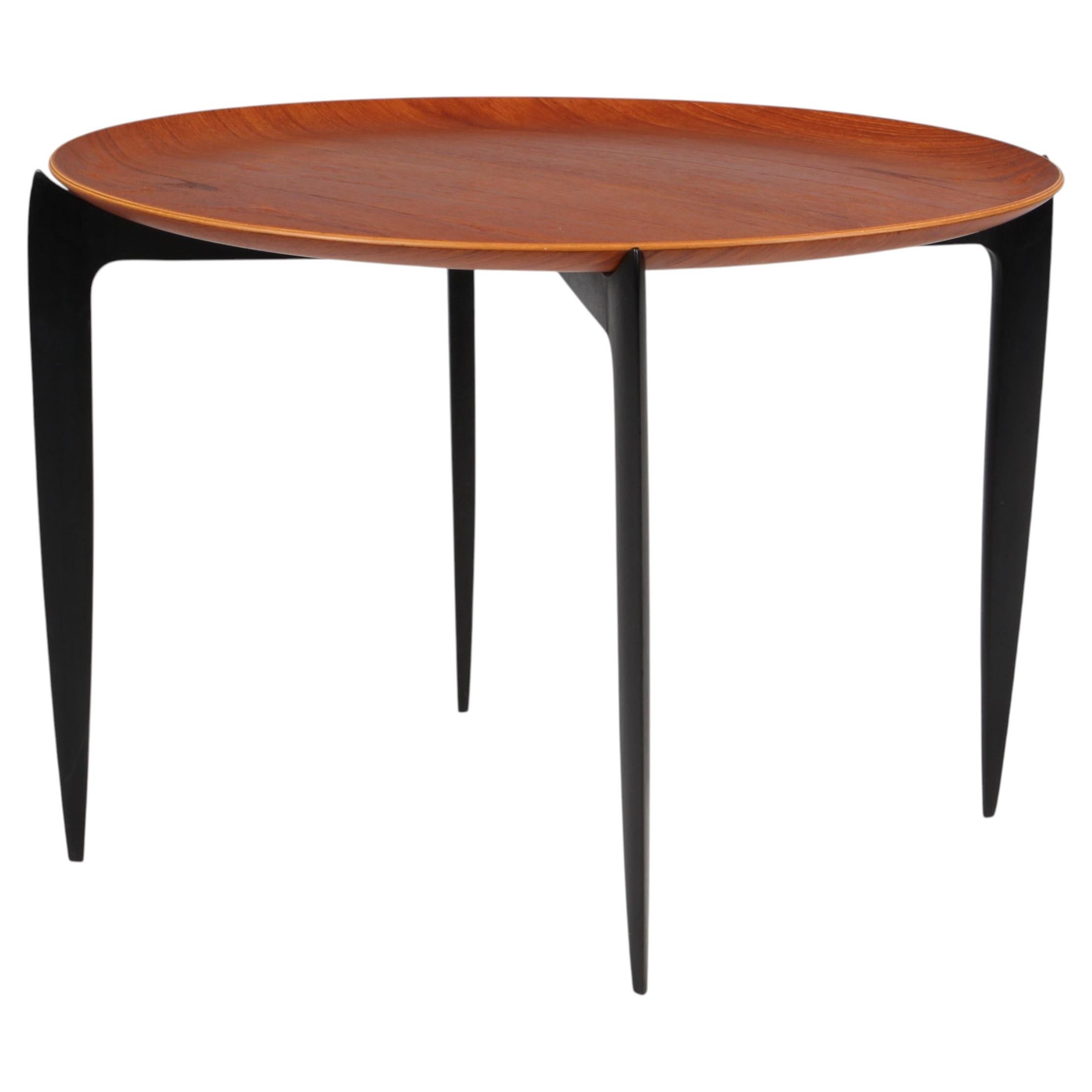 H. Willumsen & Svend Willumsen Table à plateau en teck, années 1960 en vente