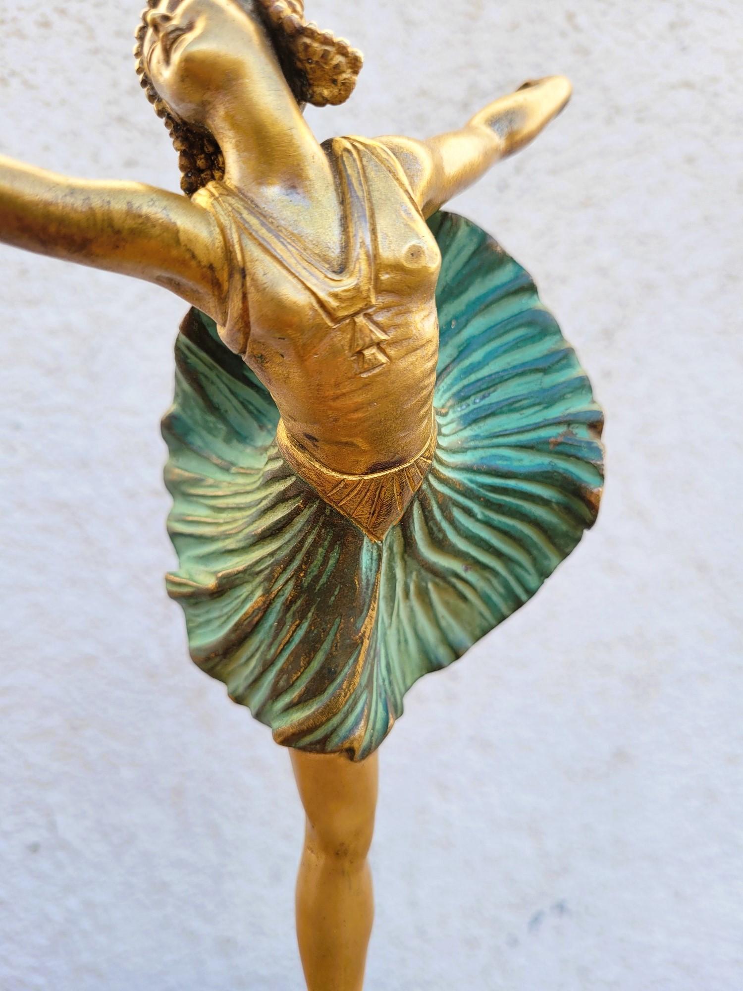 H. Fournier, Ballerina danzante, scultura in bronzo firmata, Art Déco, XX secolo in vendita 2