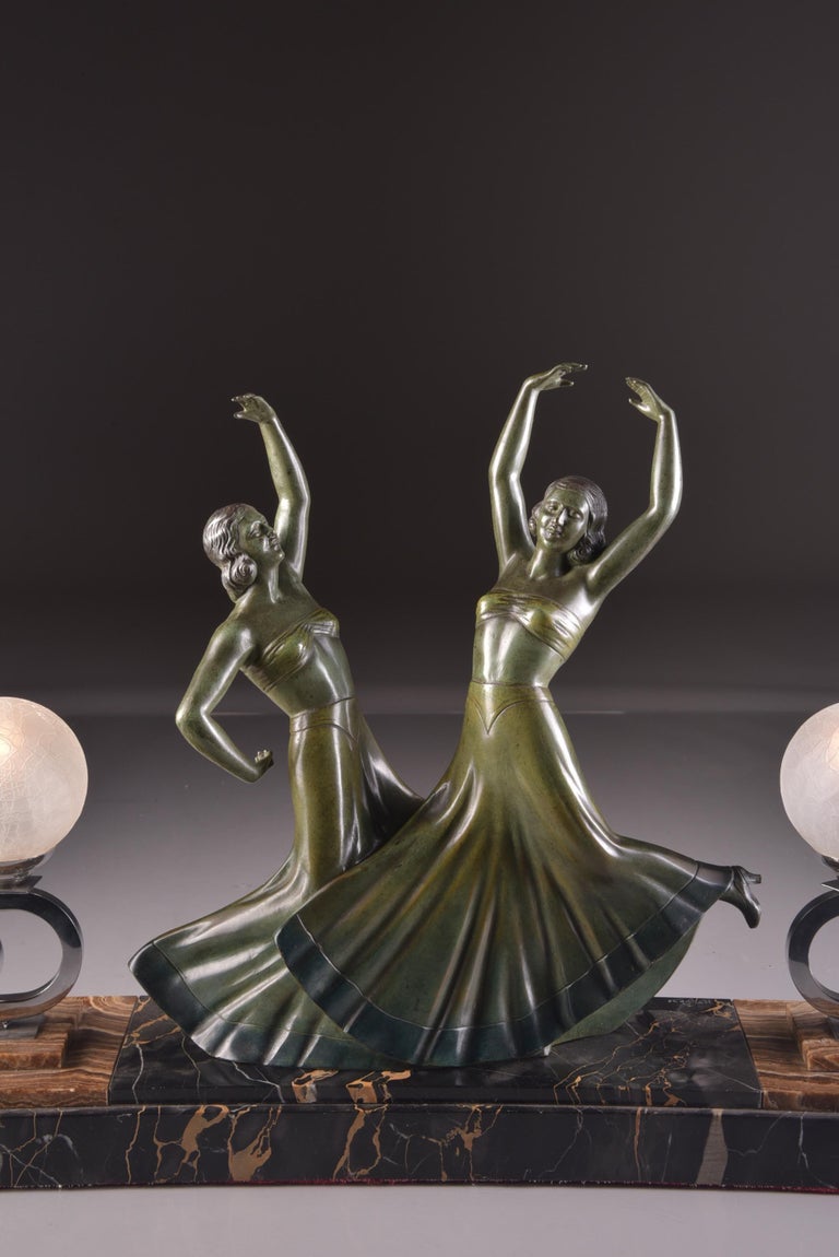 20th Century H. Fugere Sculpture, Lamp, Large Bronze Art Deco Statue / Lighting For Sale