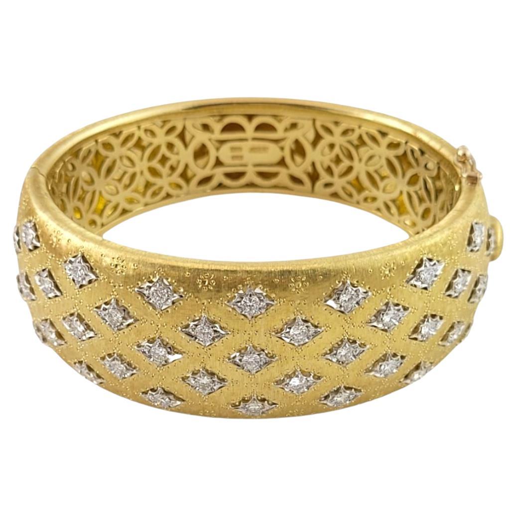 H. Gold 18K Yellow Gold Florentine Finish Diamond Bangle Bracelet