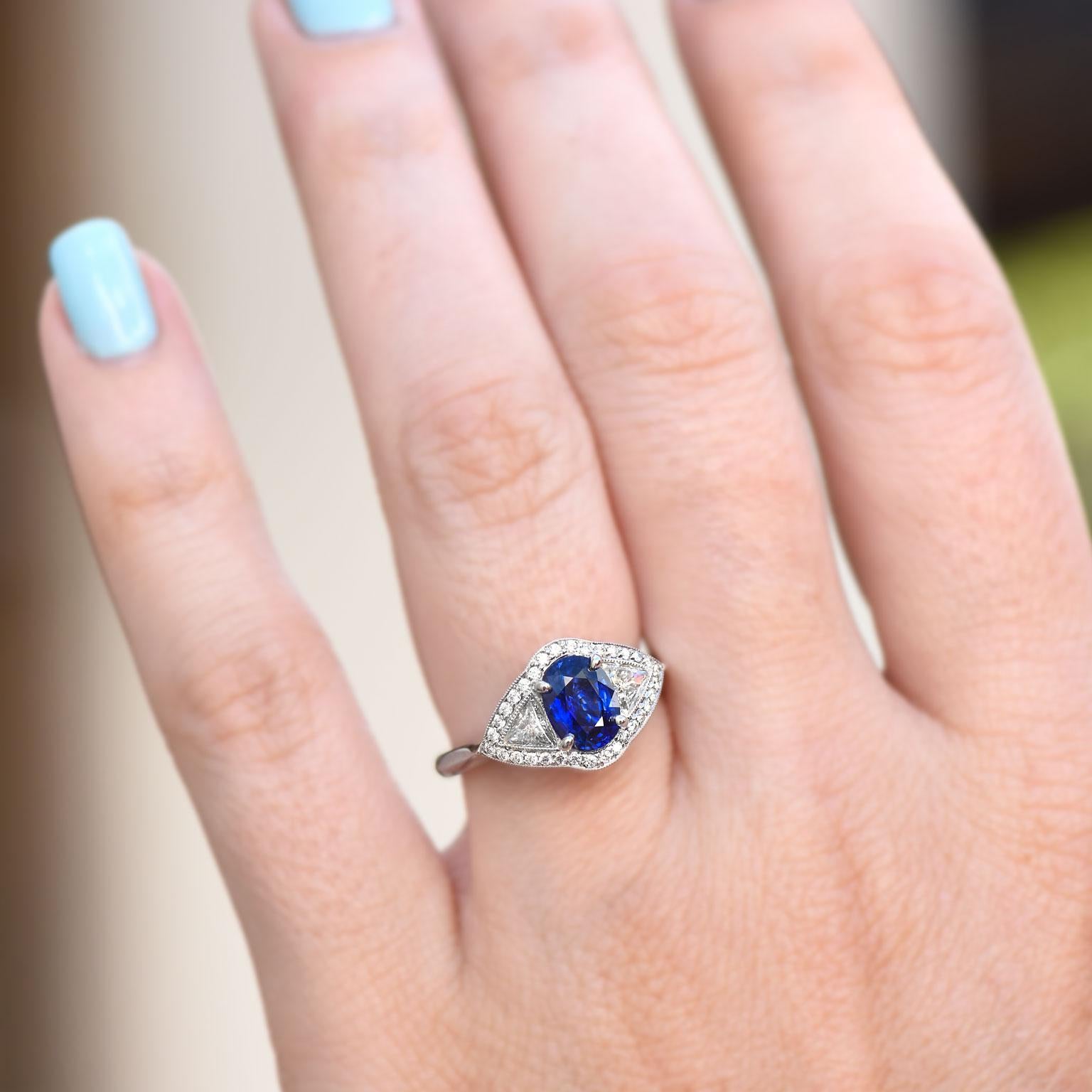 H & H 1.50 Carat Oval Royal Blue Sapphire and Trillion Cut Diamond Cocktail Ring In Excellent Condition In Miami, FL
