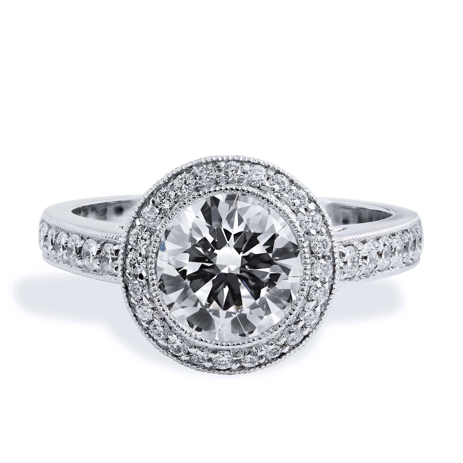 round diamond single halo engagement ring