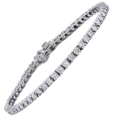 H & H 3.35 Carat Diamond Tennis Bracelet