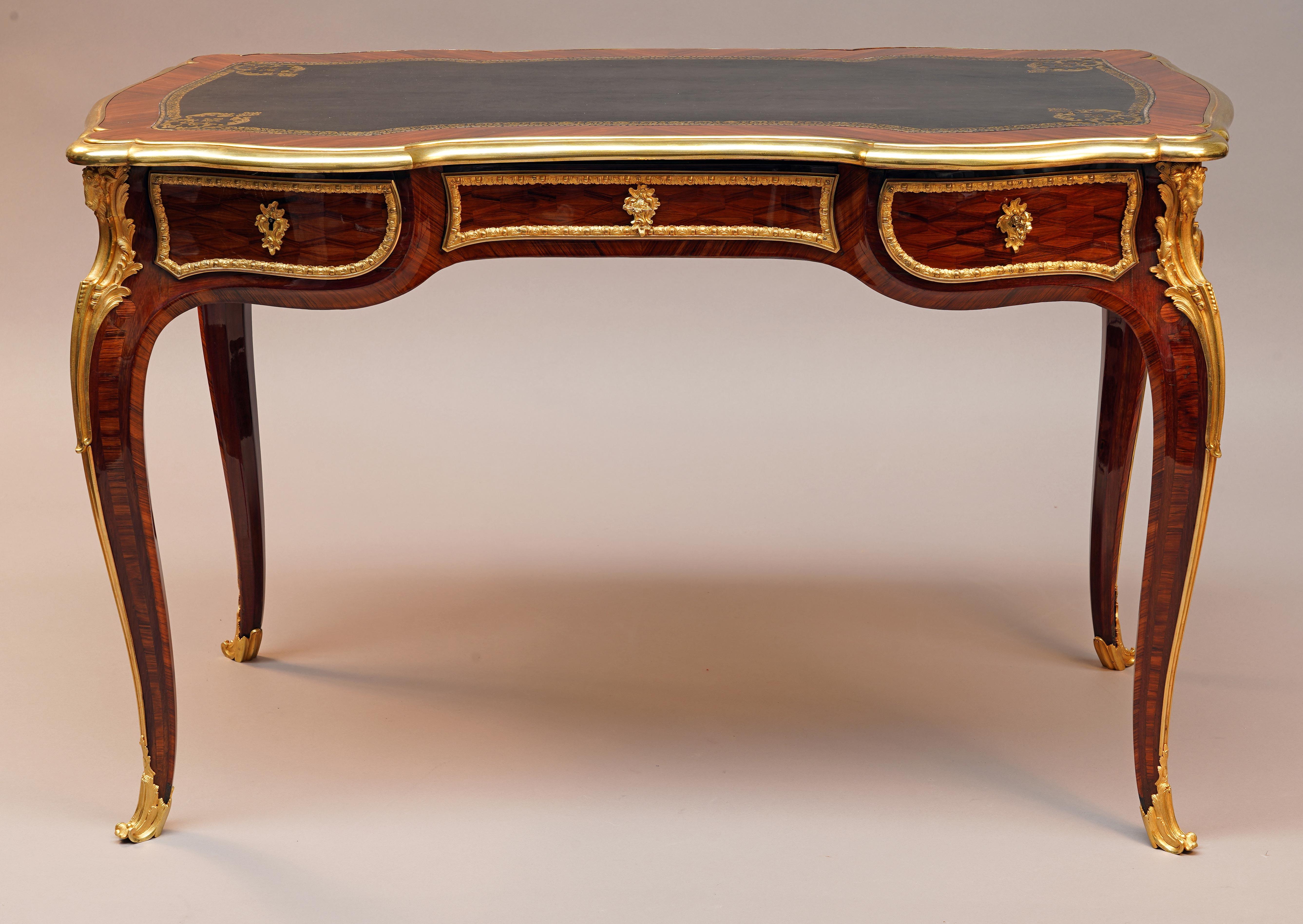 Milieu du XIXe siècle H.-L. Wassmus, Paire de bureaux, France, vers 1860 en vente