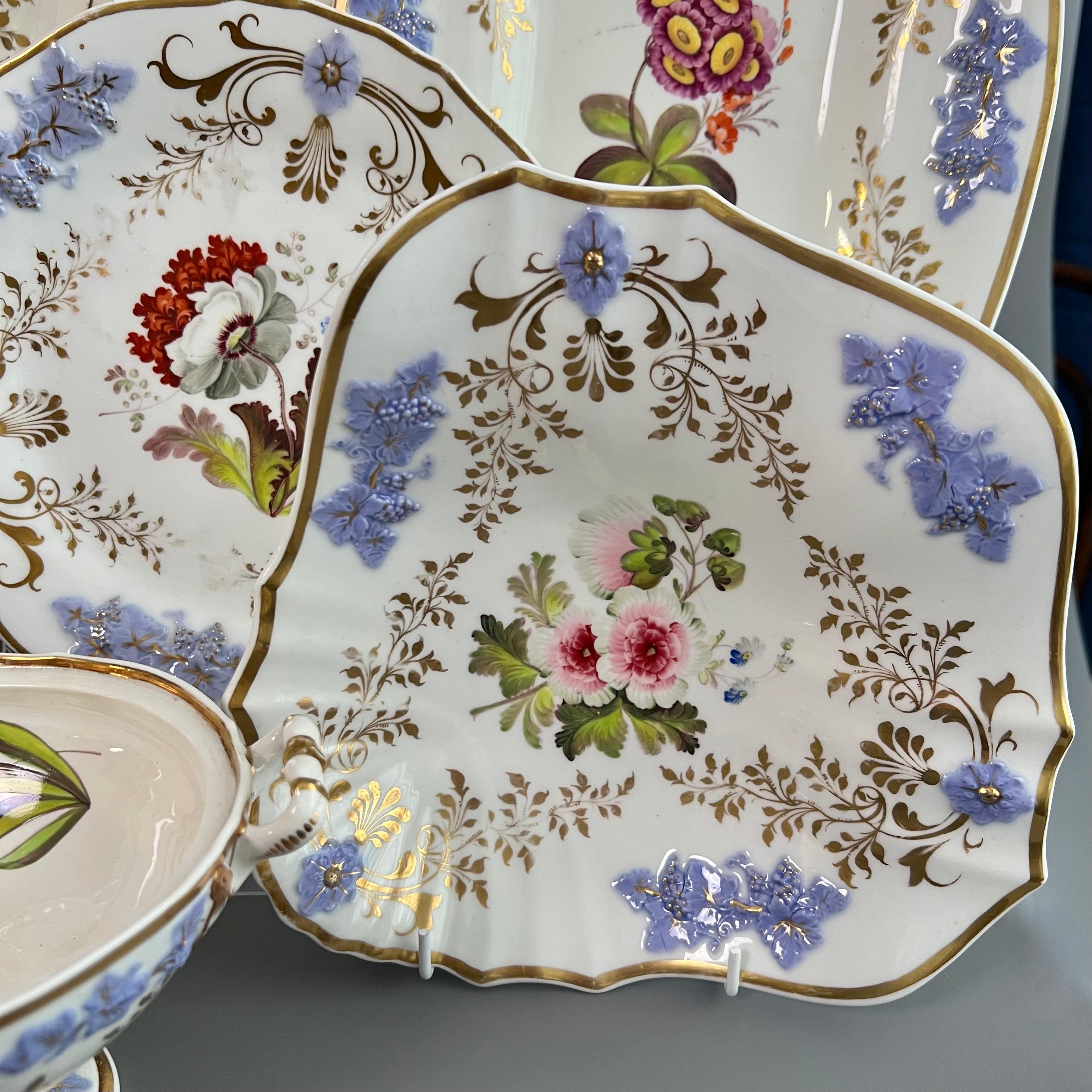 Porcelaine Service à dessert H & R Daniel, à fleurs avec garniture en lilas, Régence, 1824 en vente