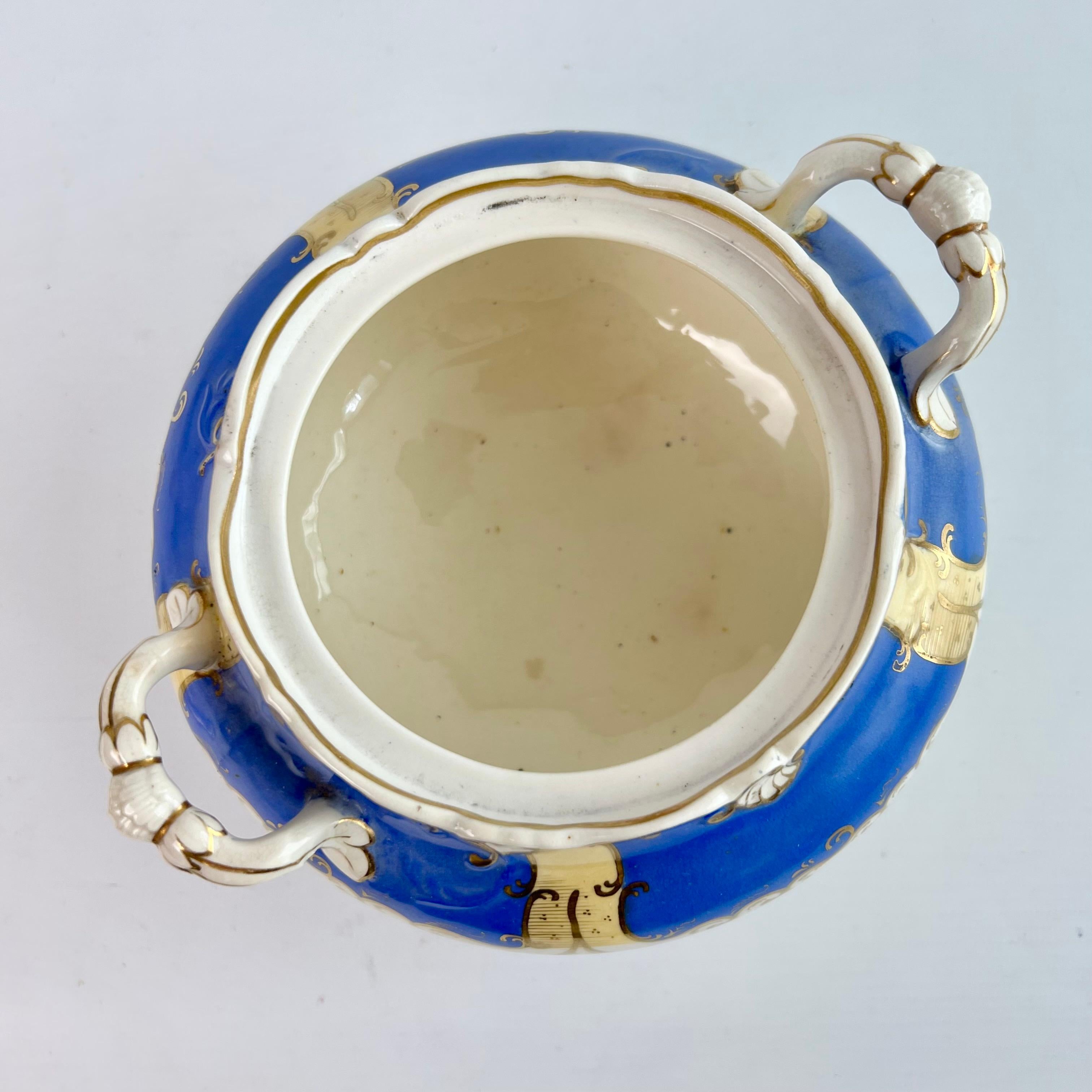 Service à thé en porcelaine H & R Daniel, bleu royal et doré, néo-rococo, 1831 en vente 3