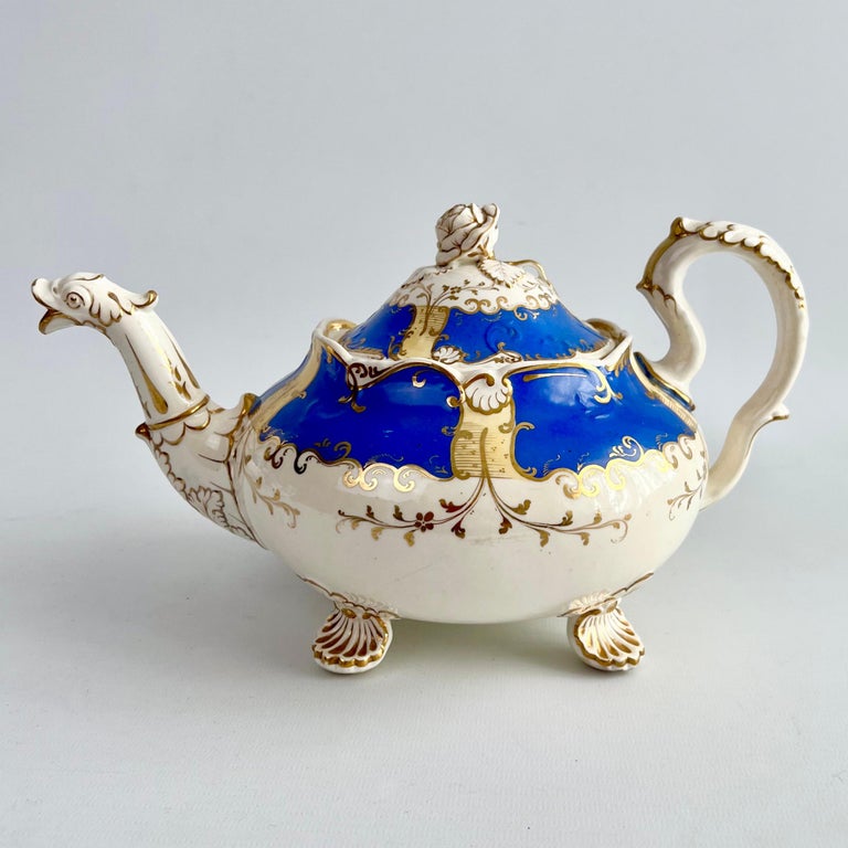 English H & R Daniel Porcelain Teapot Set, Royal Blue and Gilt, Rococo Revival, 1831 For Sale