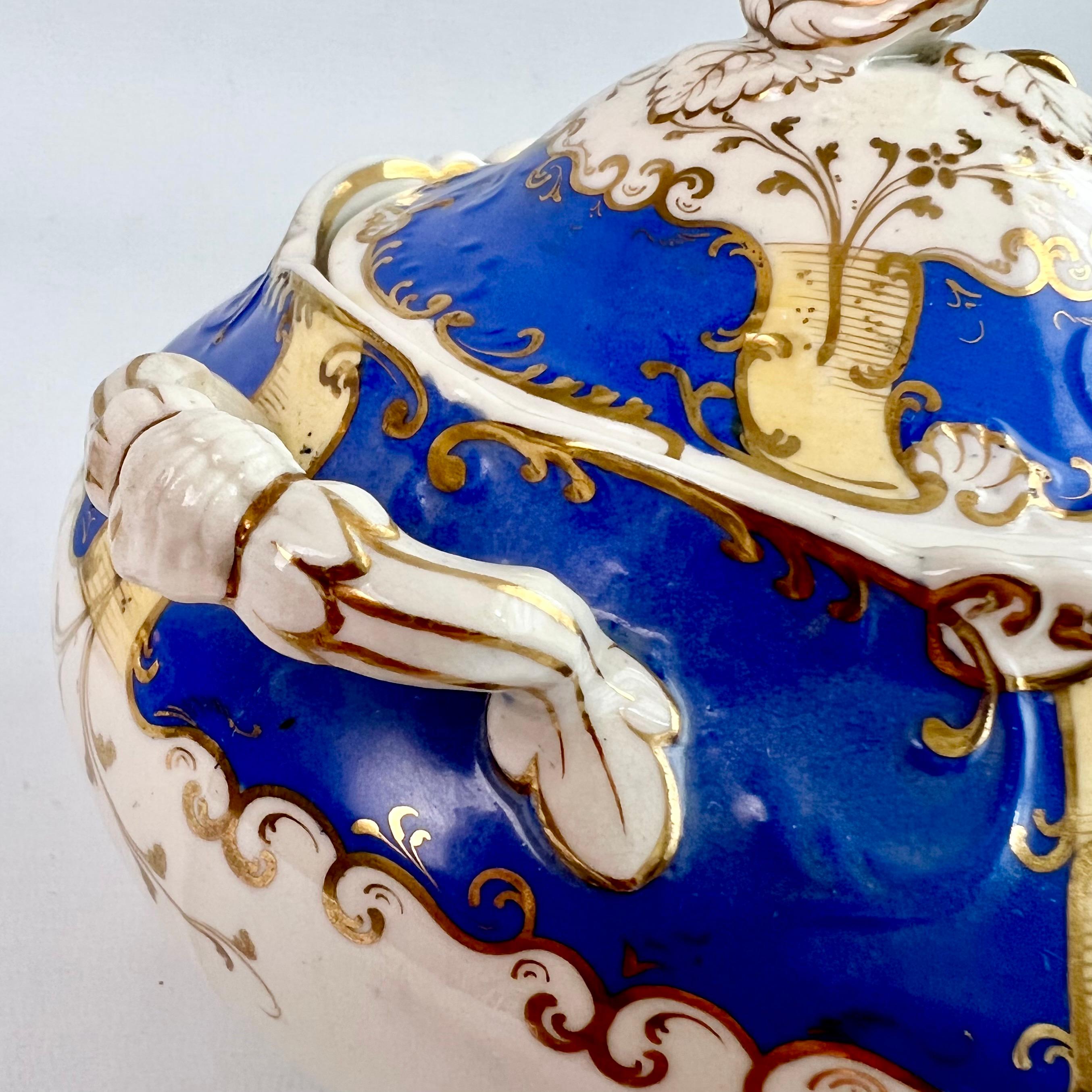 H & R Daniel Porcelain Teapot Set, Royal Blue and Gilt, Rococo Revival, 1831 For Sale 3
