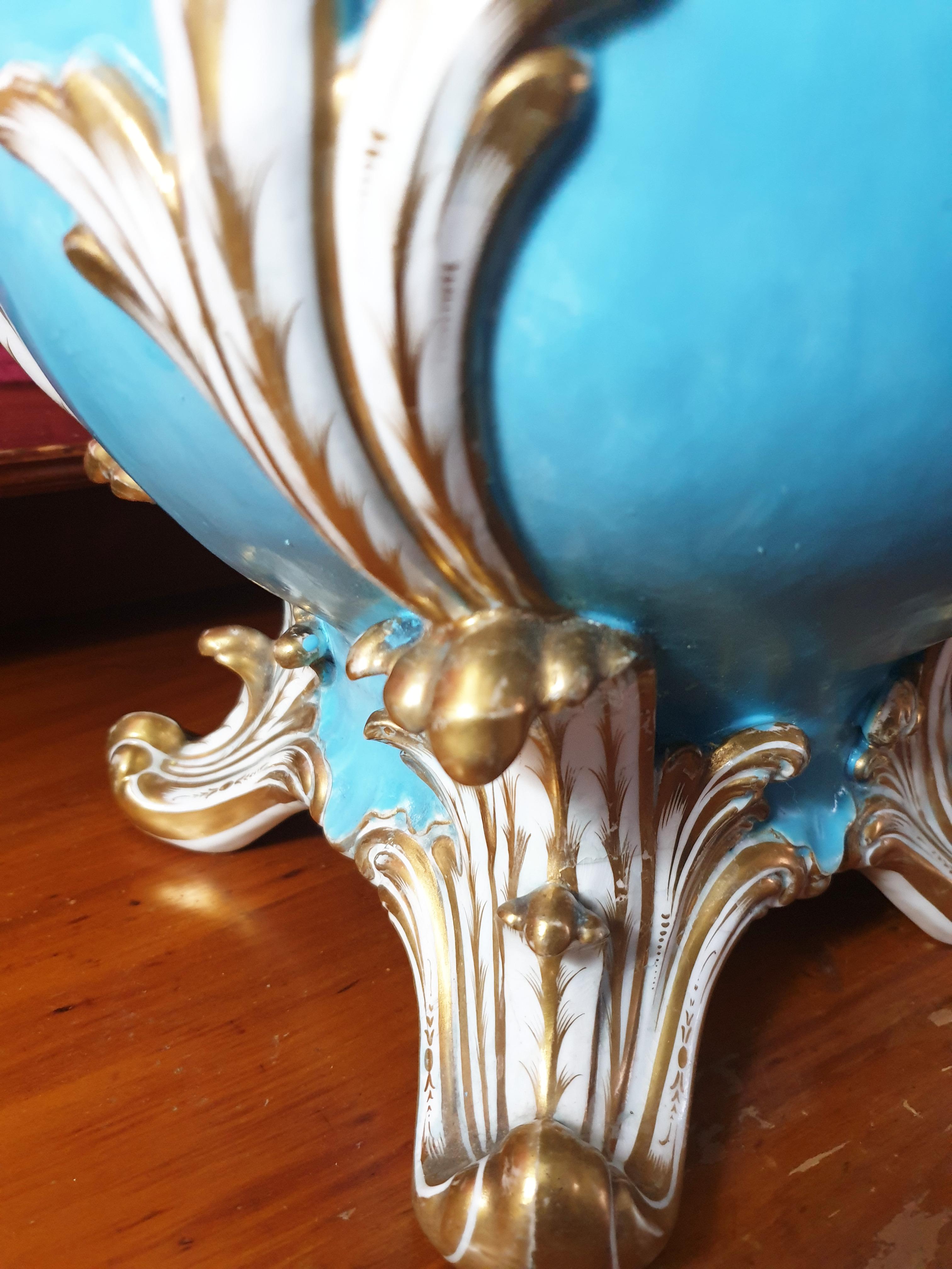 Porcelain H & R Daniel Turquoise Vase 19th Century English Centre Piece with Gold Laurels For Sale